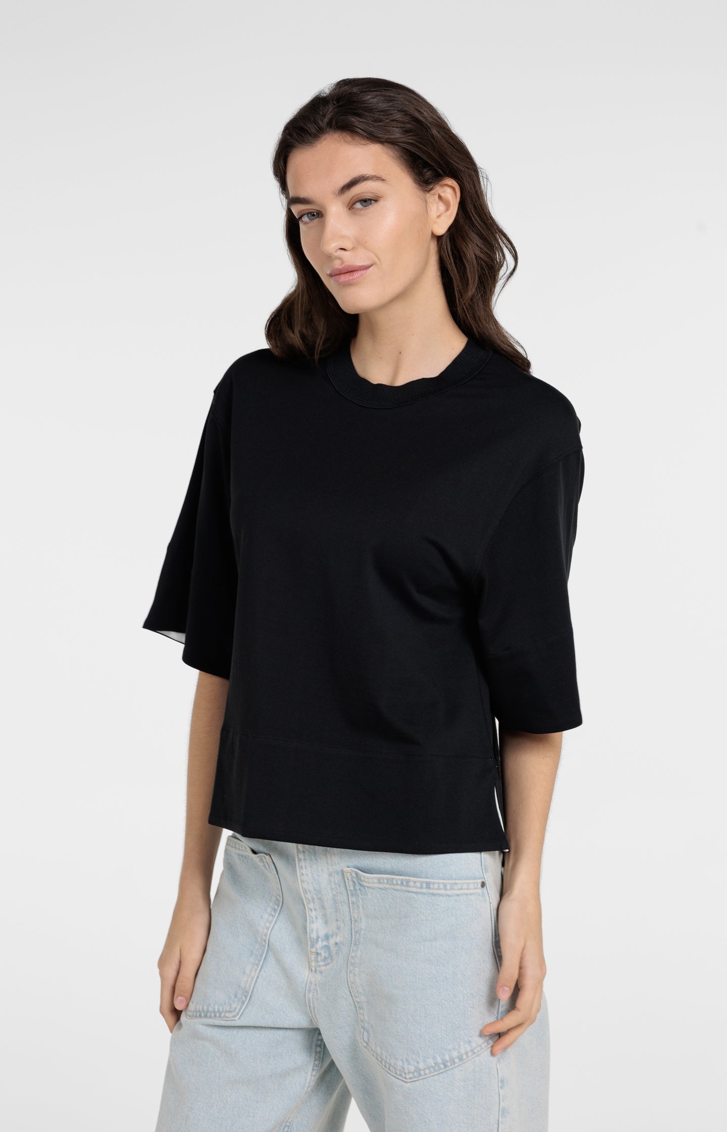 Jersey top with woven details and short sleeves
