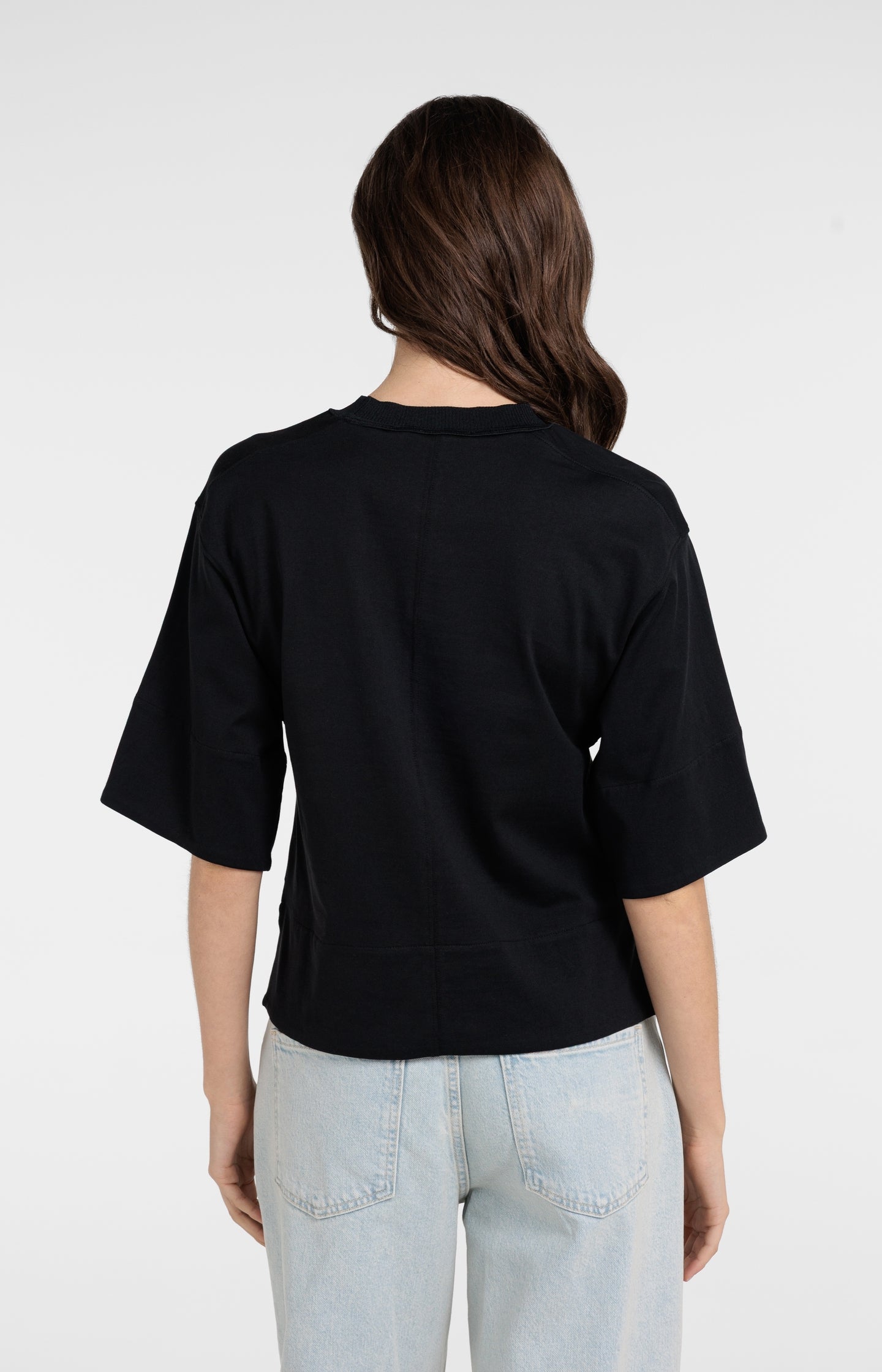 Jersey top with woven details and short sleeves