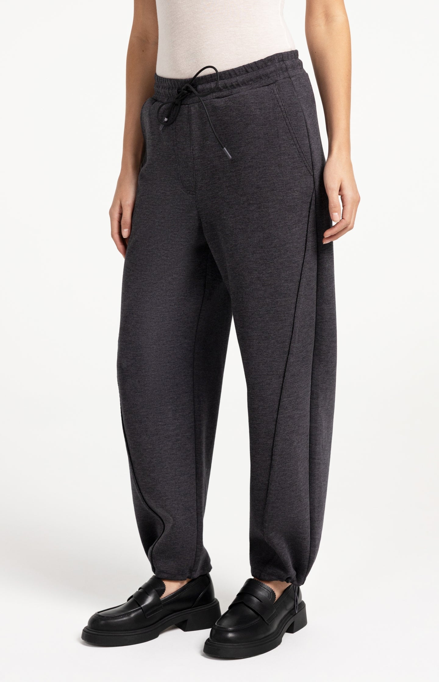 Jersey trousers with adjustable hems