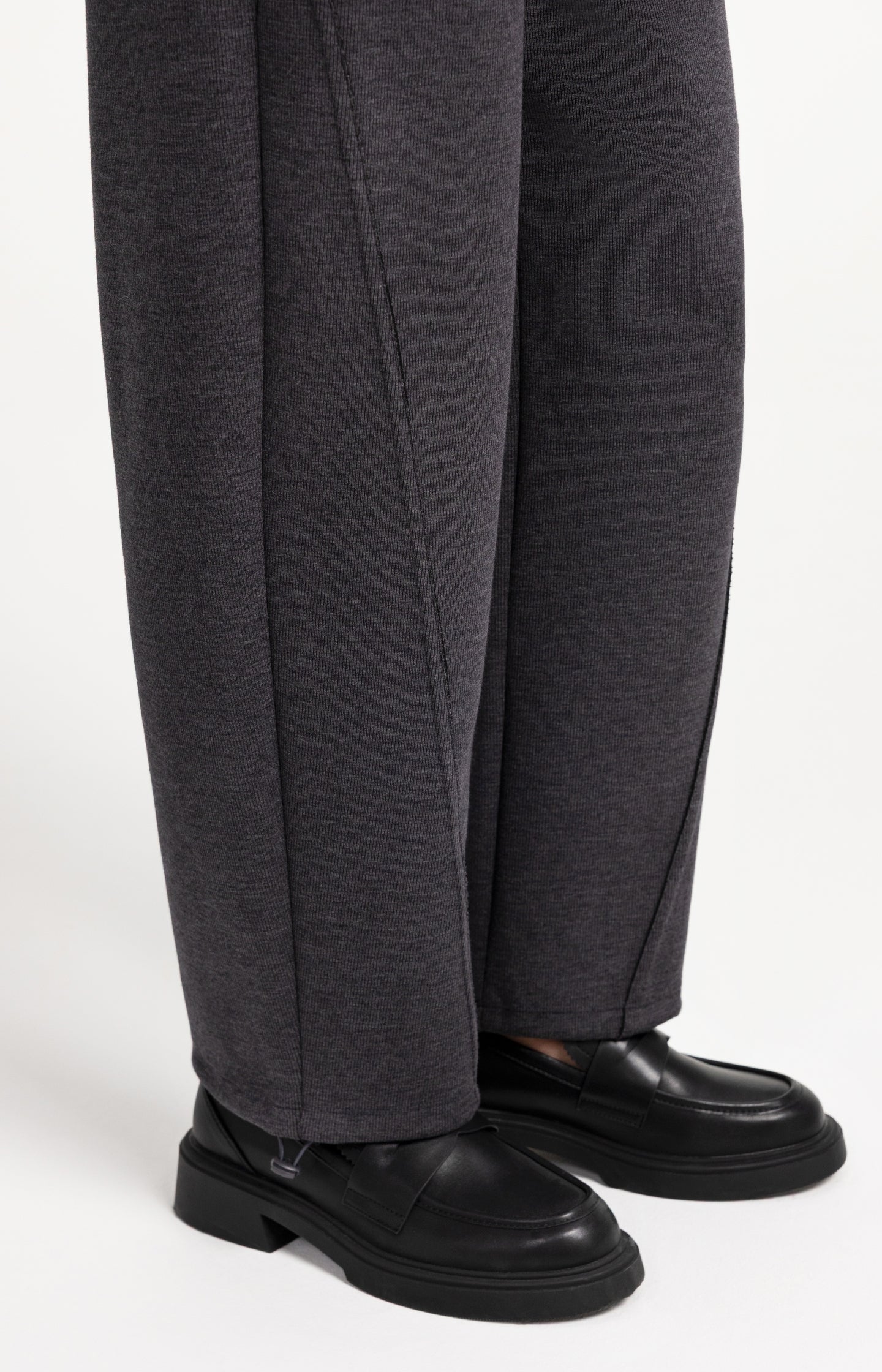 Jersey trousers with adjustable hems