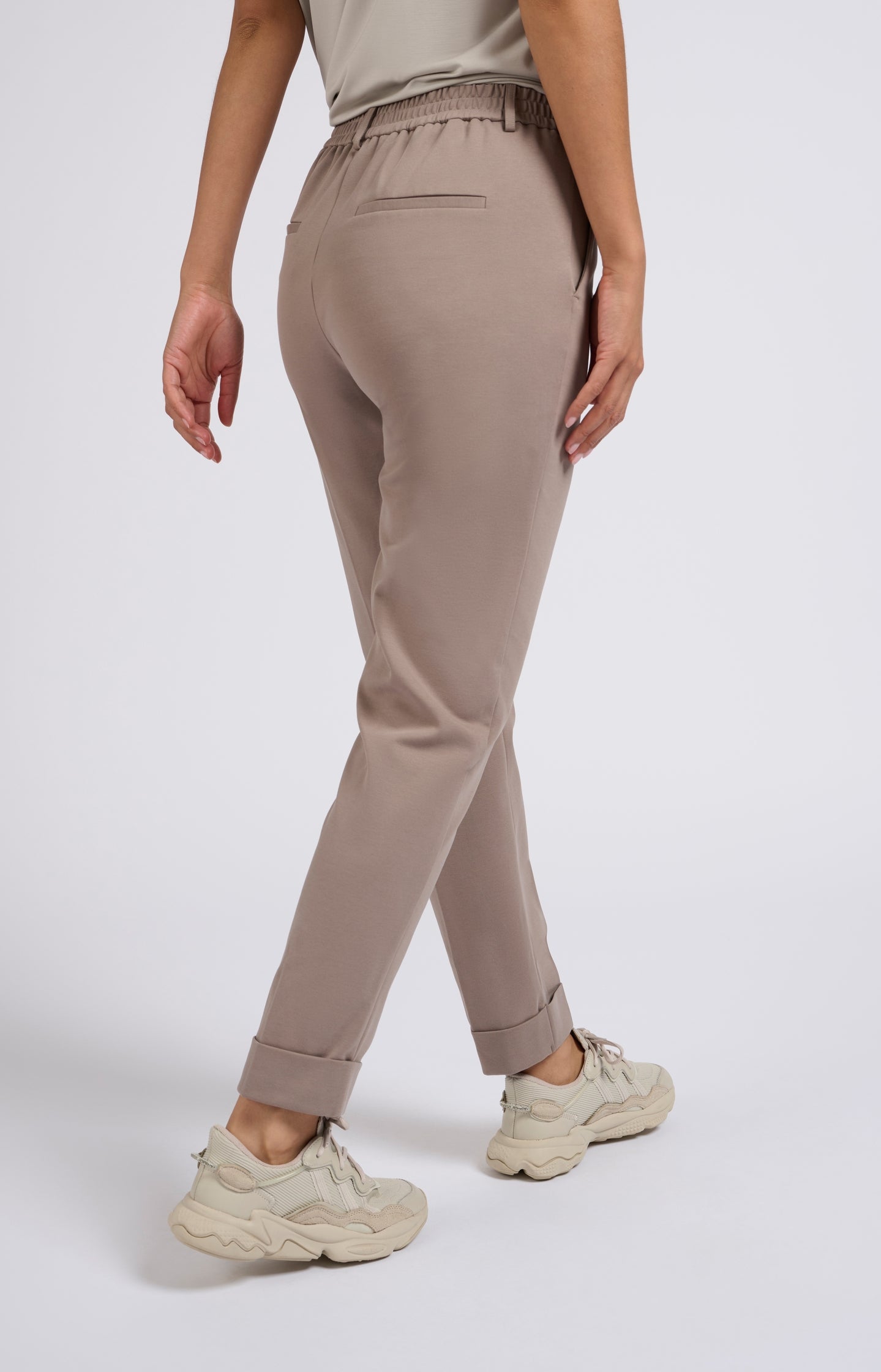 Jersey trousers with straight legs and elastic waistband - Type: lookbook