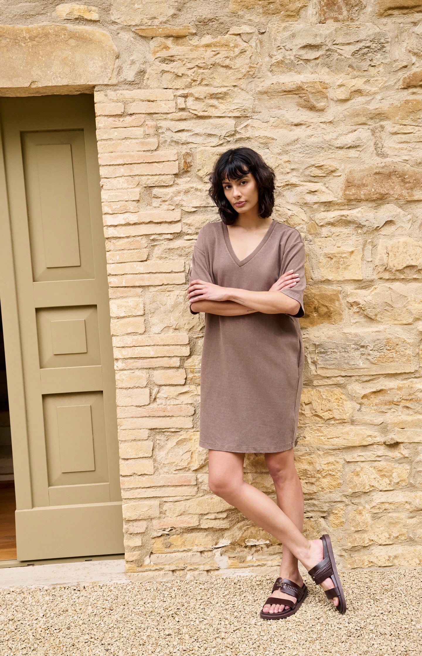 Jersey V-neck dress with washed look and tie belt