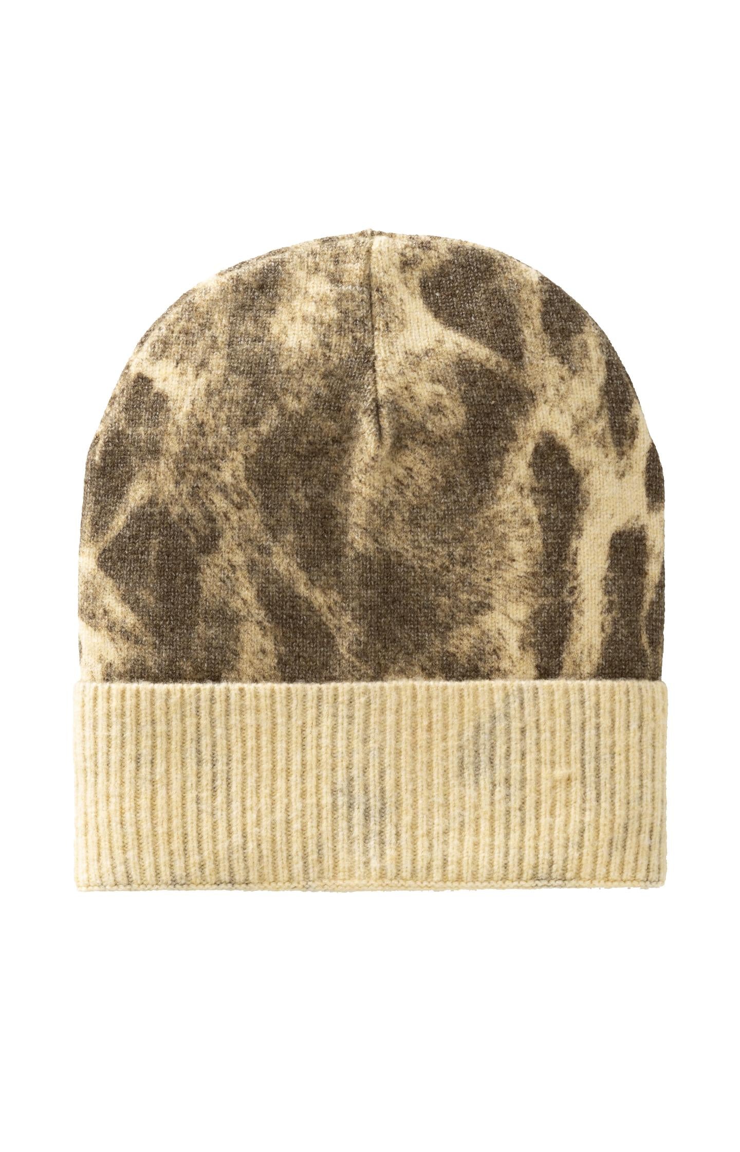 Knitted beanie with animal print and turn-up - Type: product