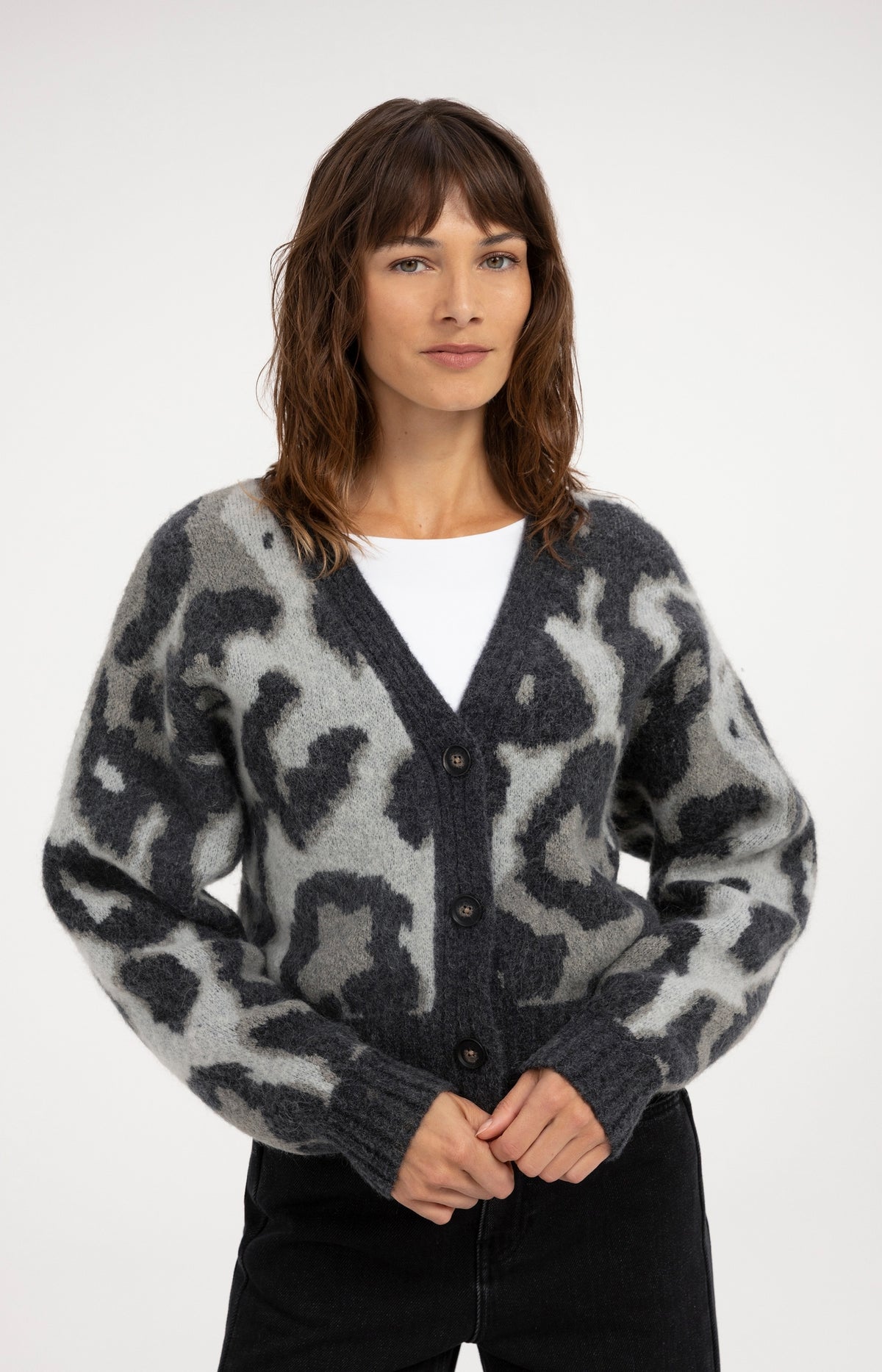 Knitted cardigan with pattern and batwing sleeves - Grey