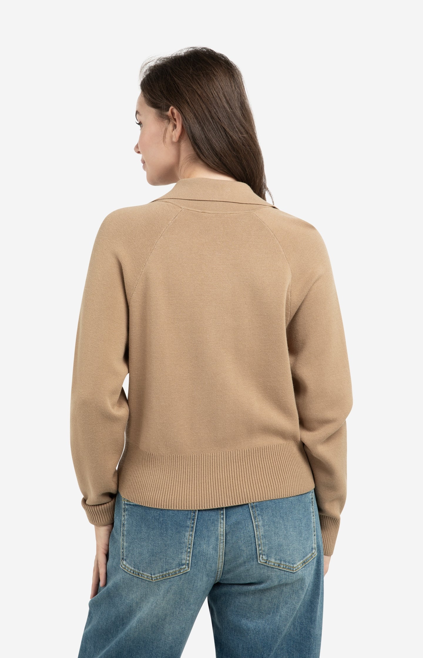 Knitted cardigan with zipper and collar