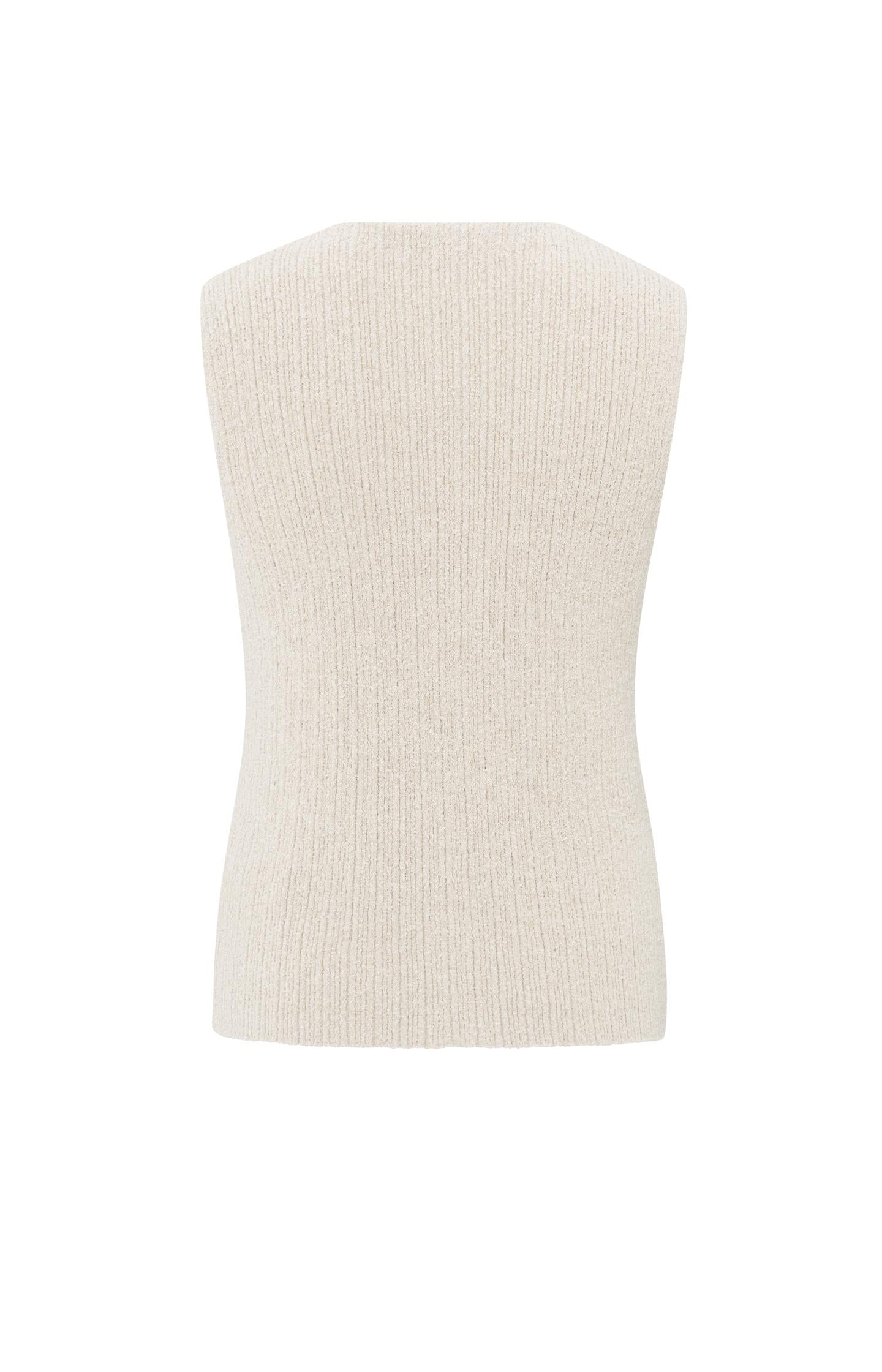 Knitted gilet with ribbed texture and button closure