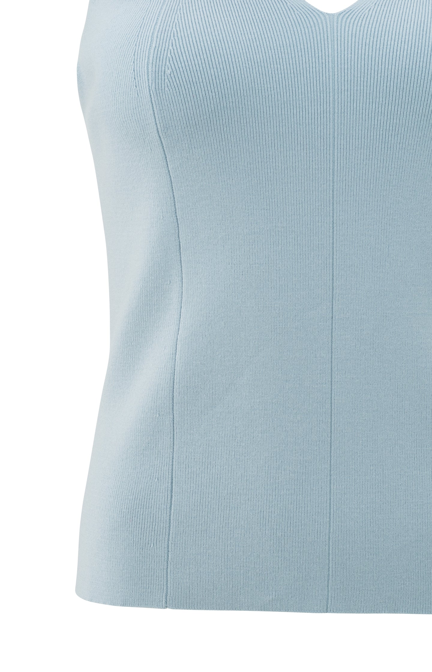 Knitted haltertop with fitted fit
