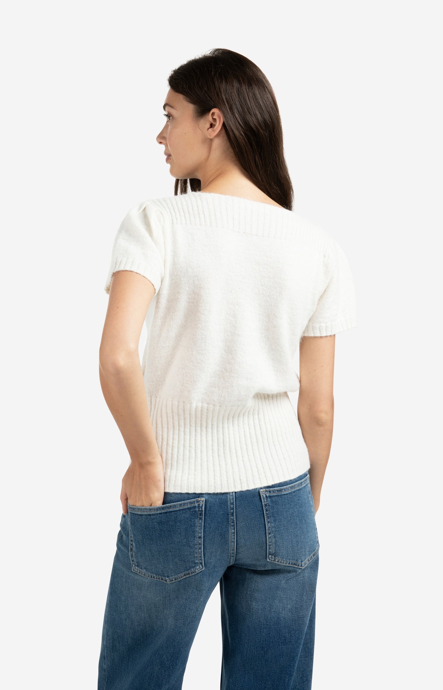 Knitted short sleeve cardigan with rib accents