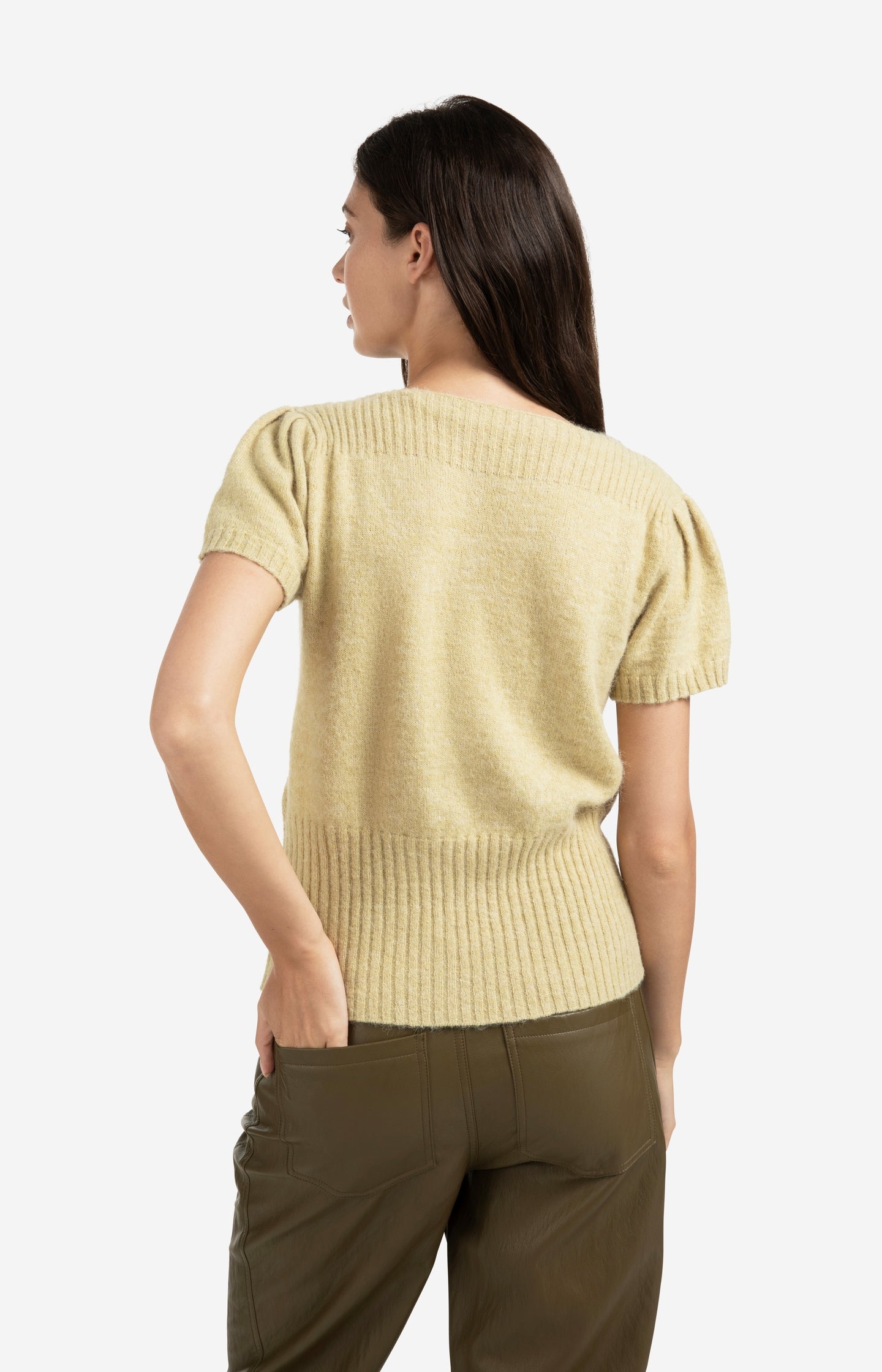 Knitted short sleeve cardigan with rib accents