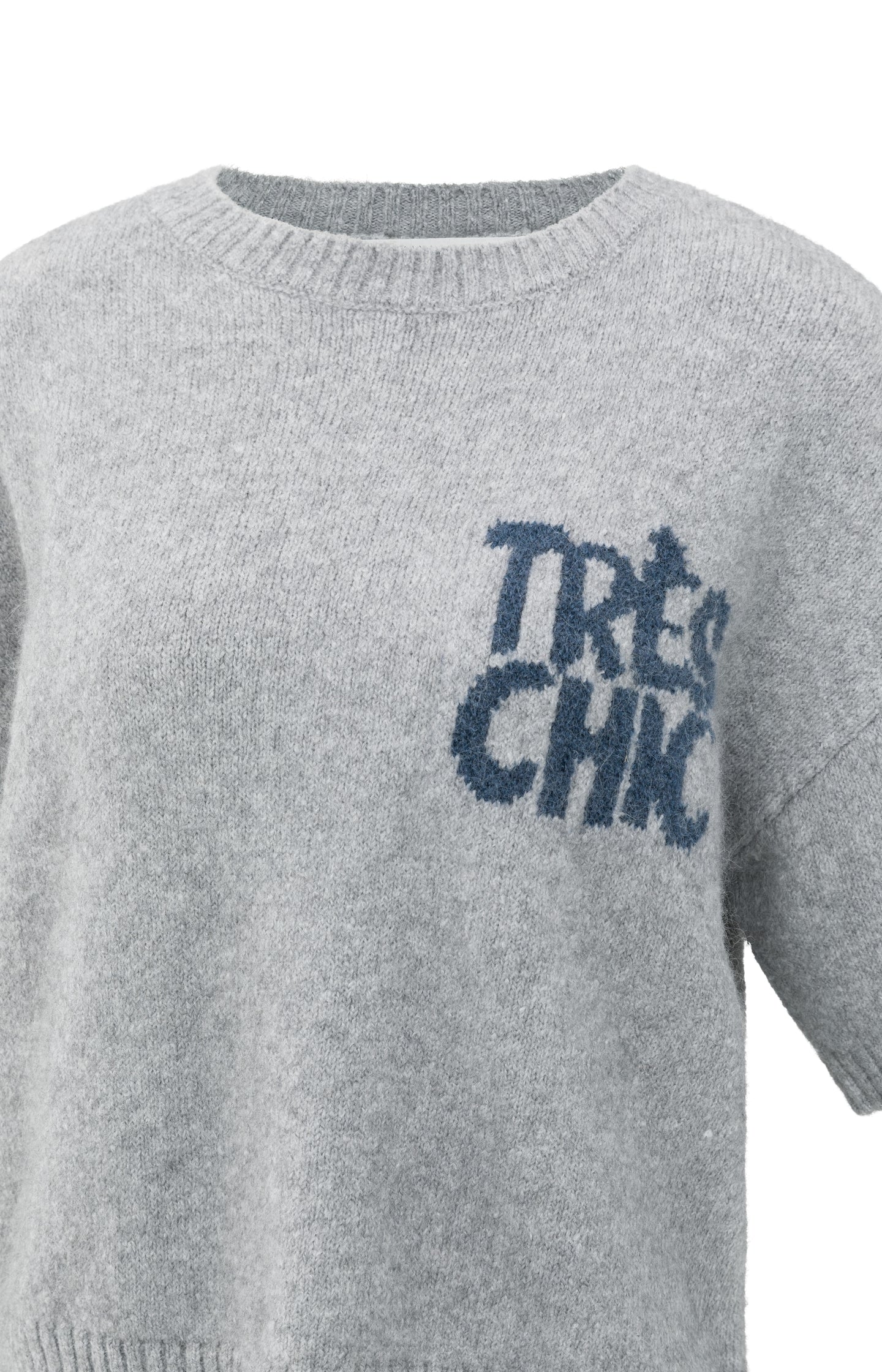 Knitted short sleeve sweater with artwork