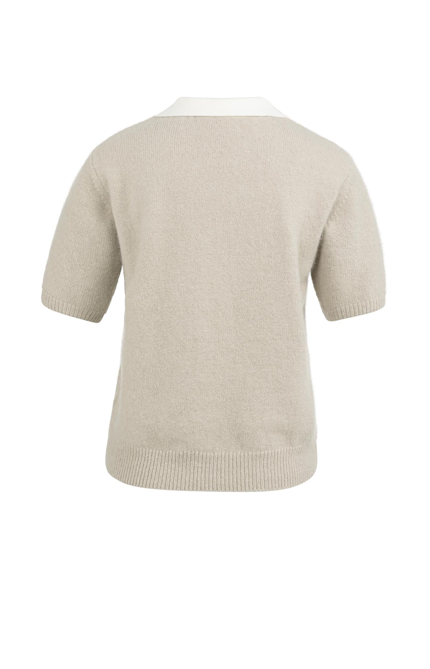 Knitted short-sleeve sweater with contrast collar