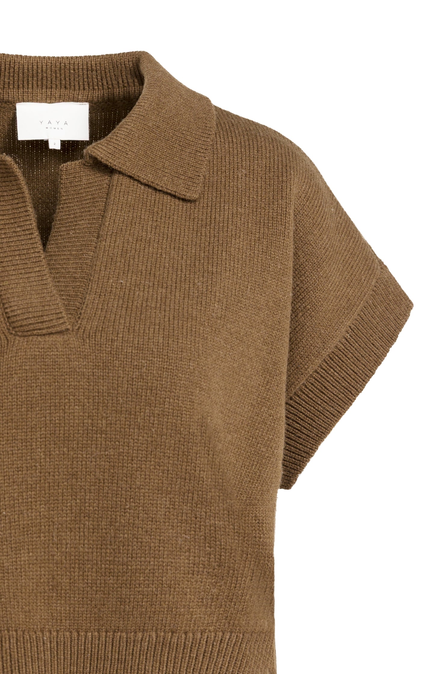 Knitted spencer with collar and short sleeves