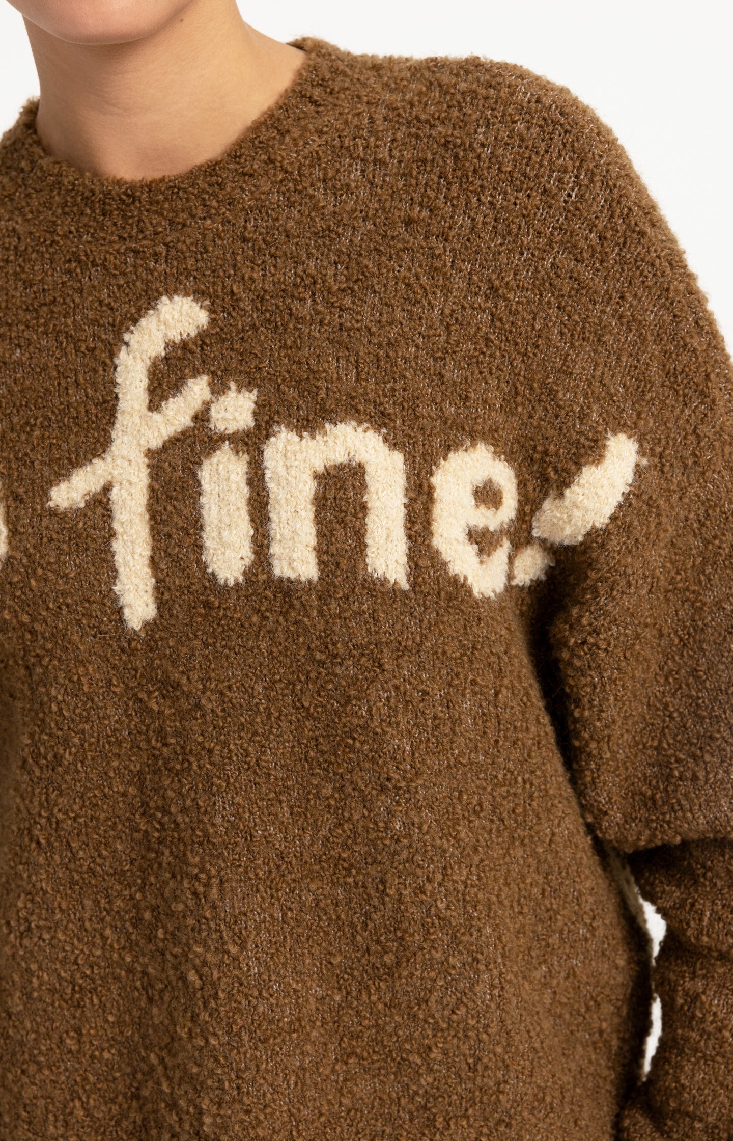 Knitted sweater with artwork