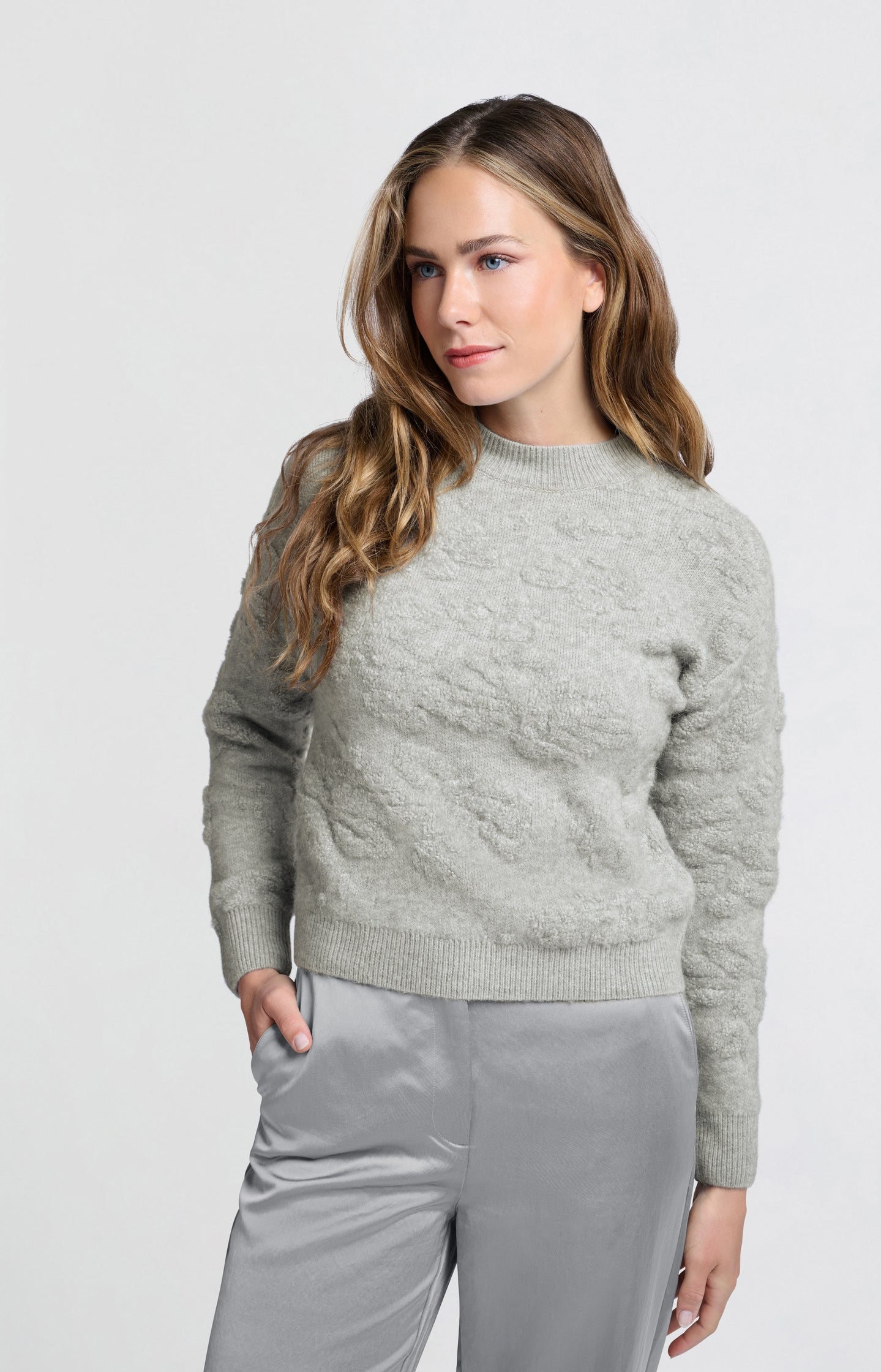 Knitted sweater with floral jacquard and round neck