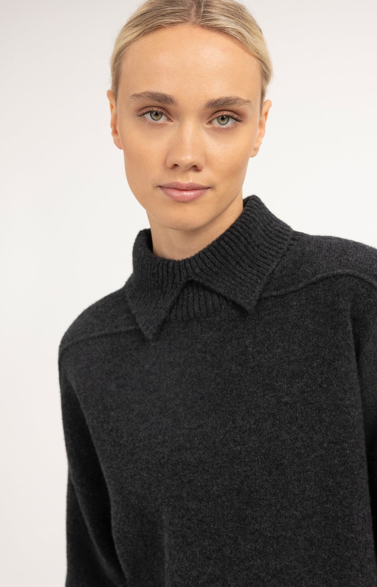 Knitted sweater with polo collar - Dark Anthracite Melange