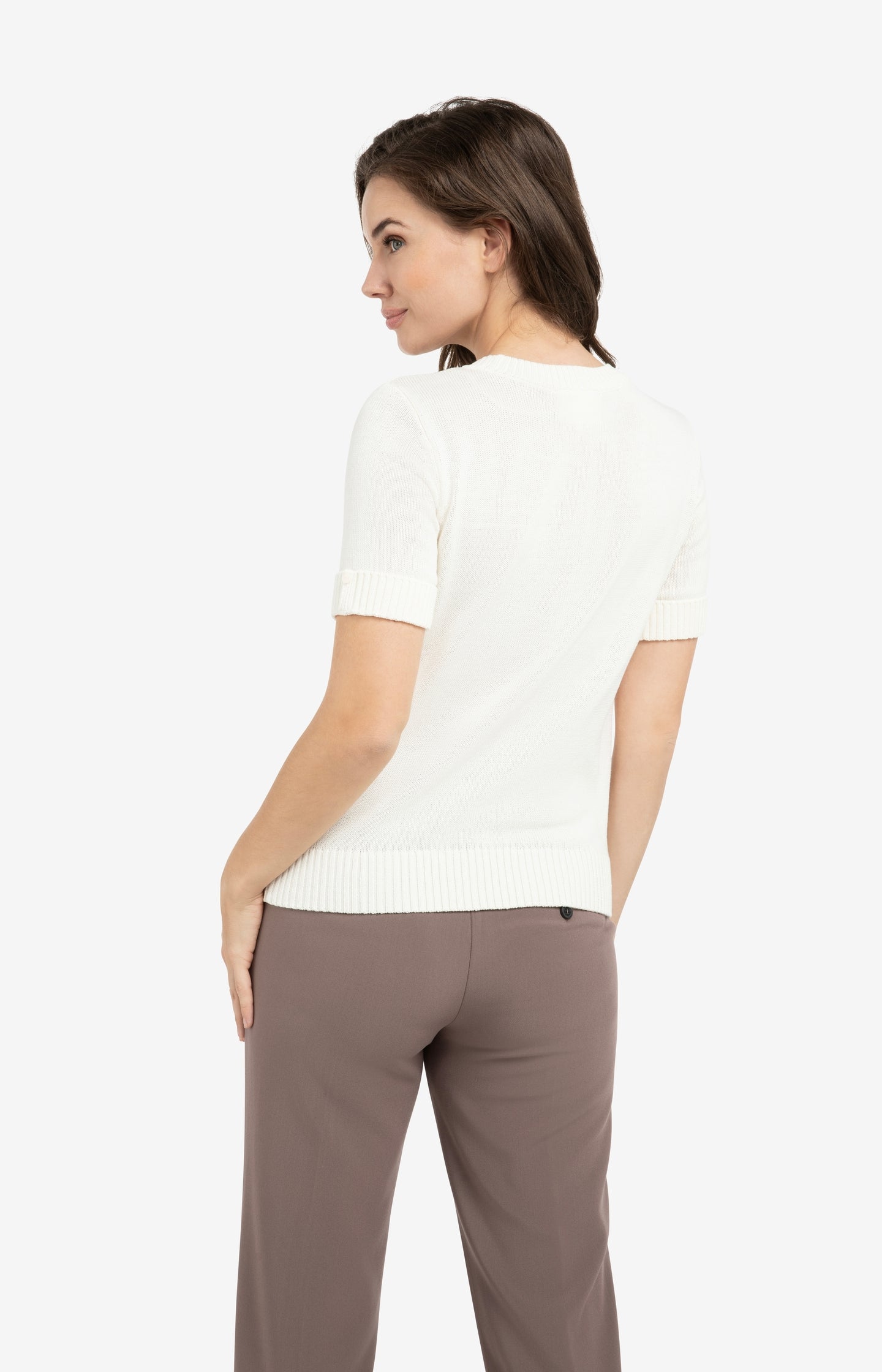 Knitted sweater with rolled-up short sleeves - Type: lookbook