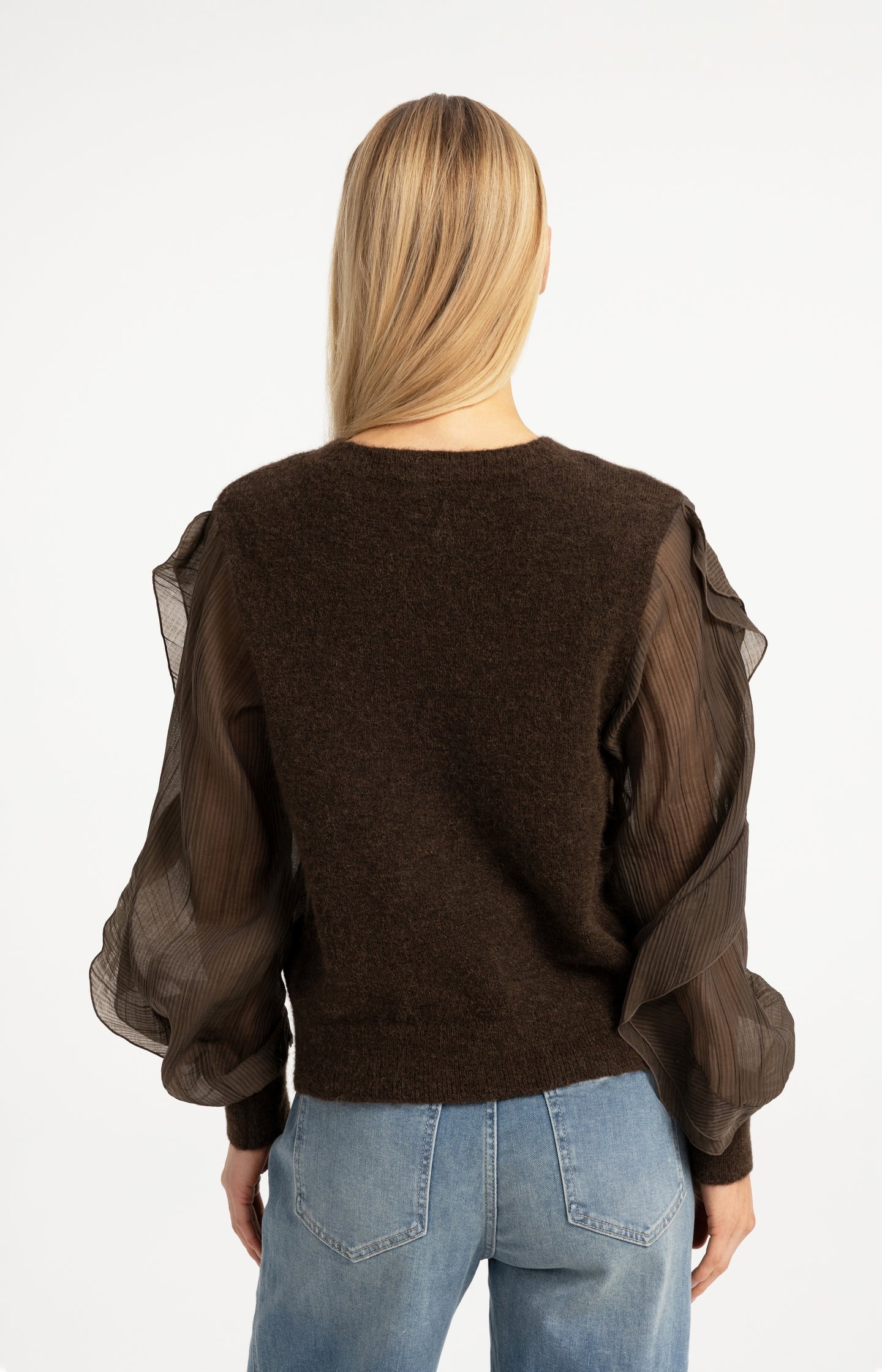 Knitted sweater with ruffle sleeves