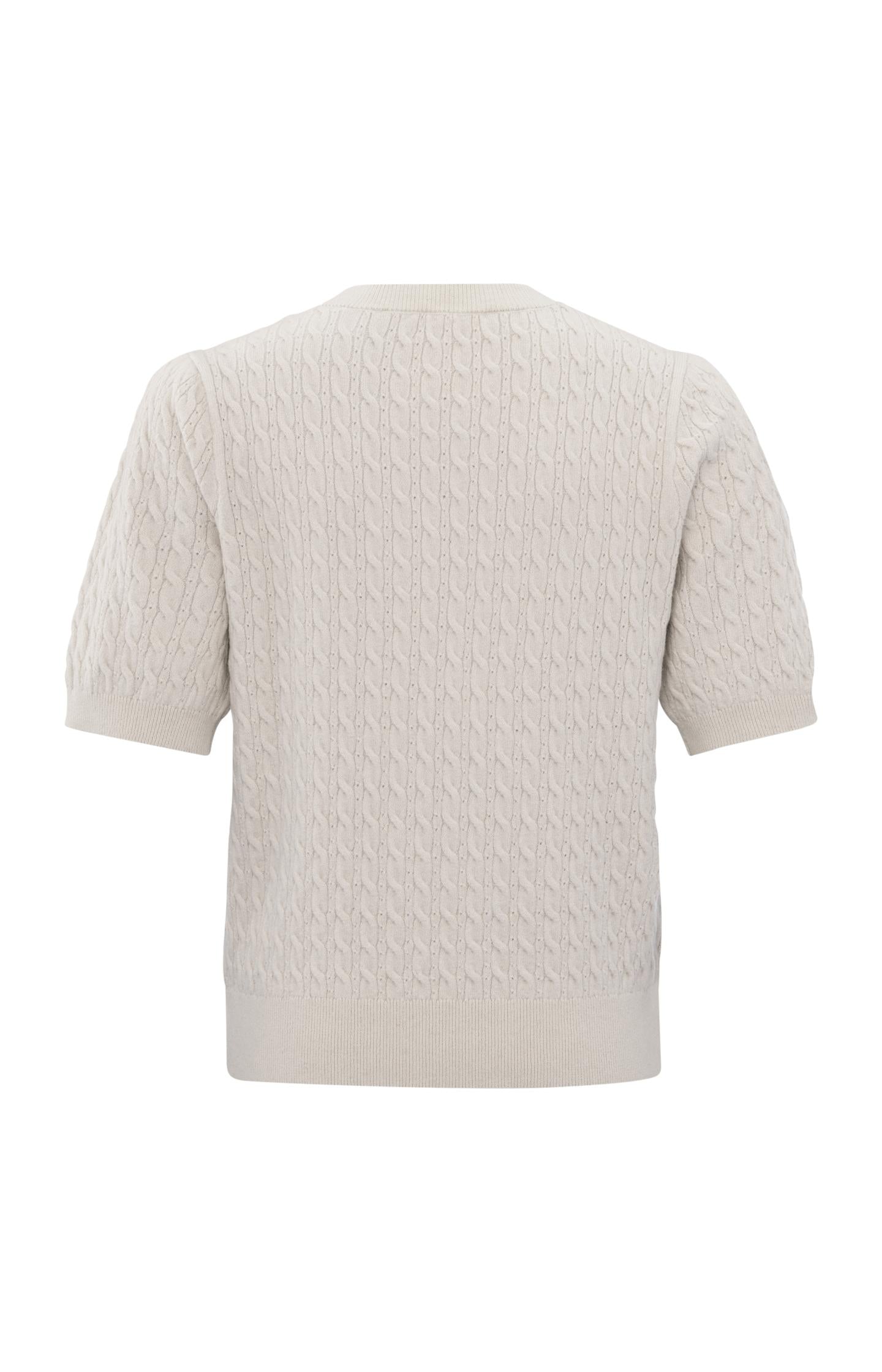 Knitted sweater with short sleeves and cable pattern