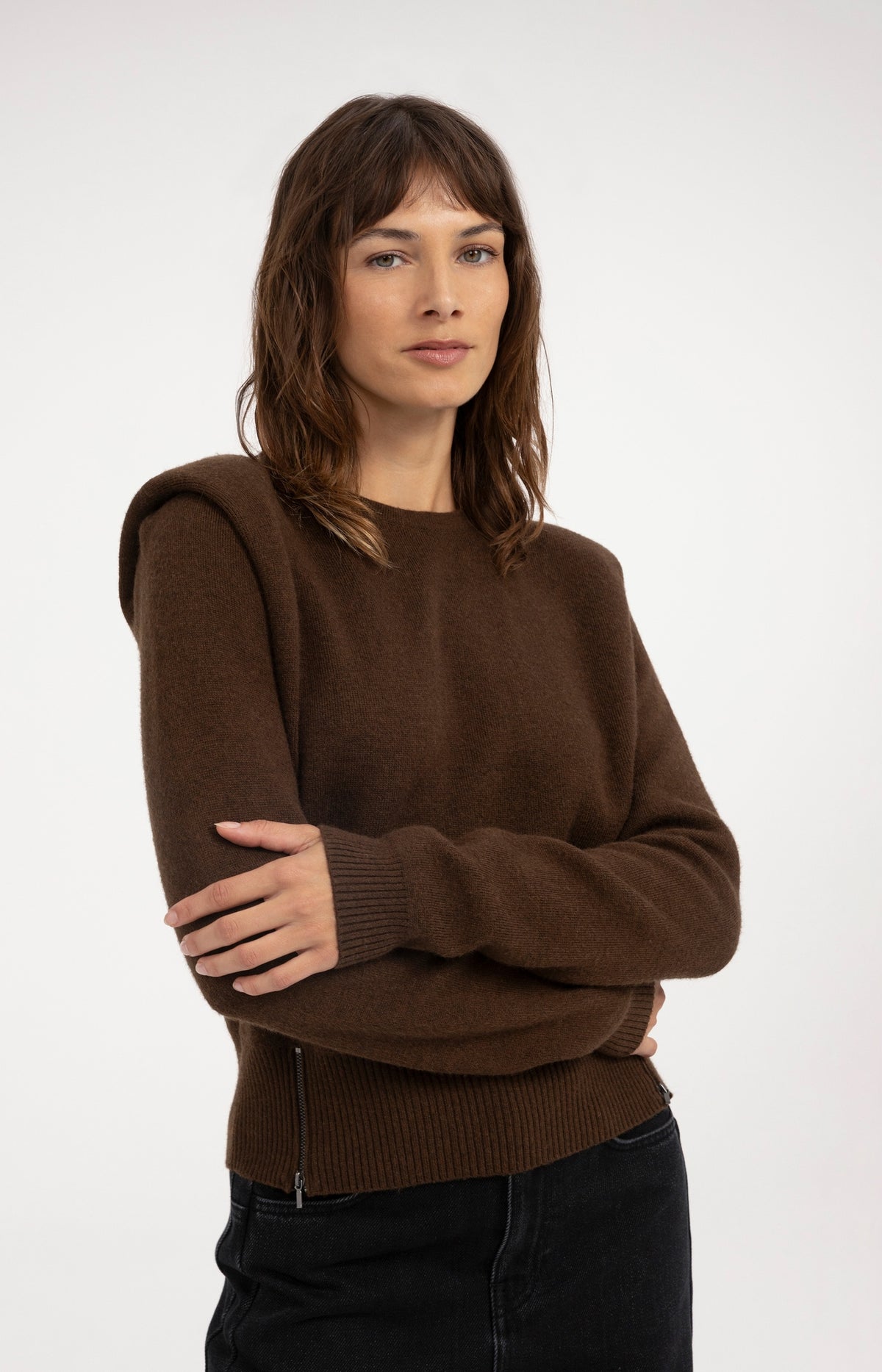 Knitted sweater with shoulder detail and side zips - Cocoa Brown Melange