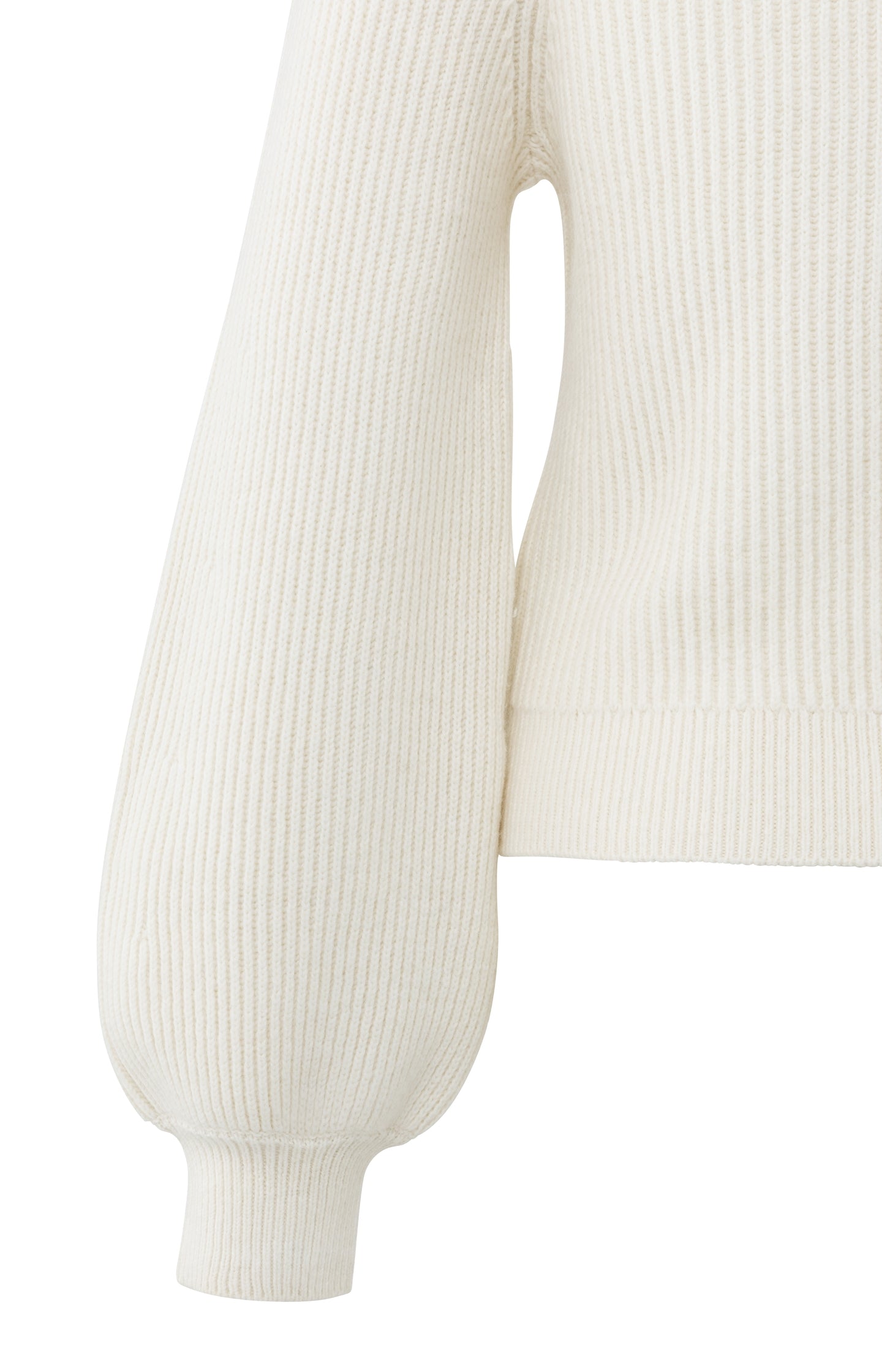 Knitted sweater with wide collar and balloon sleeves