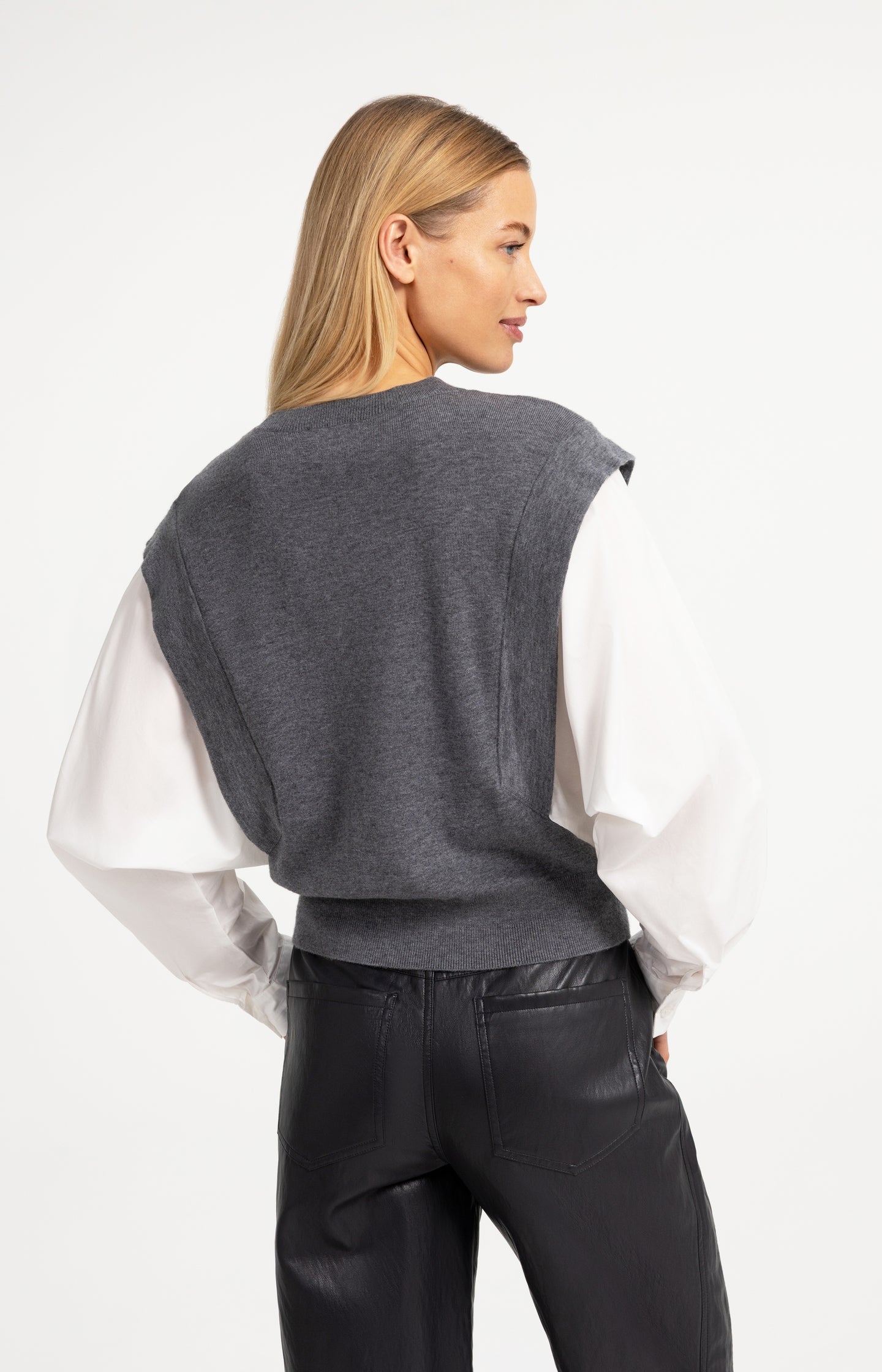 Knitted sweater with woven sleeves - Type: lookbook
