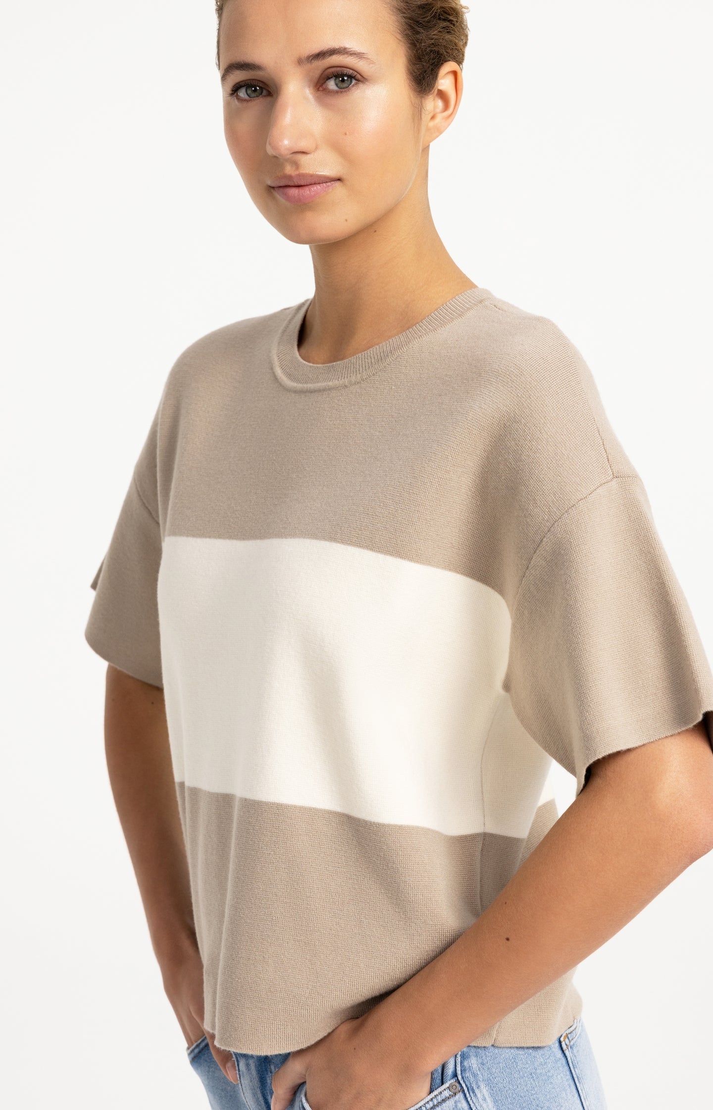 Knitted top with block stripes and short sleeves - Type: lookbook