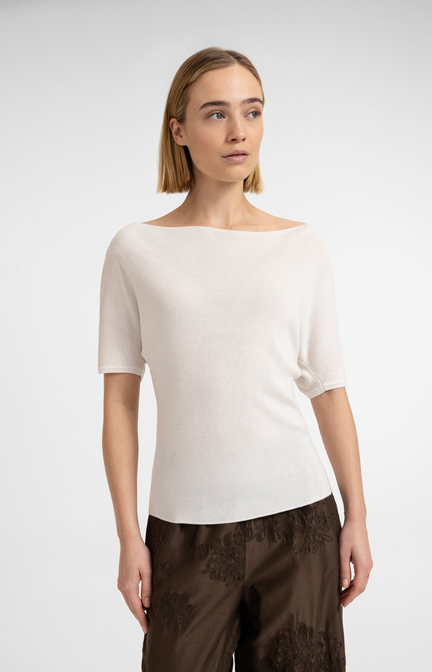 Knitted top with short sleeves and draped neckline - Type: lookbook