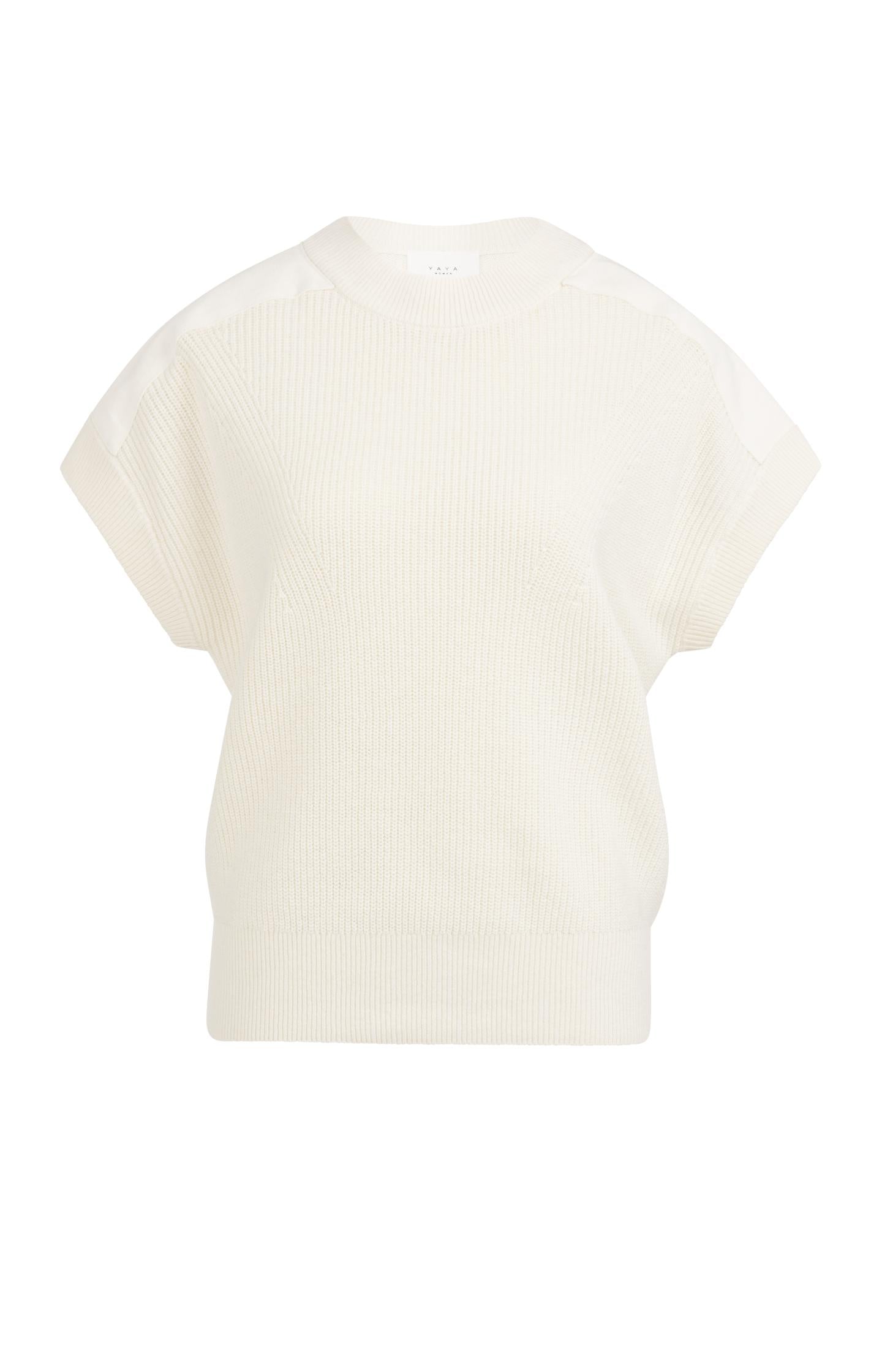 Knitted top with woven shoulder details - Type: product