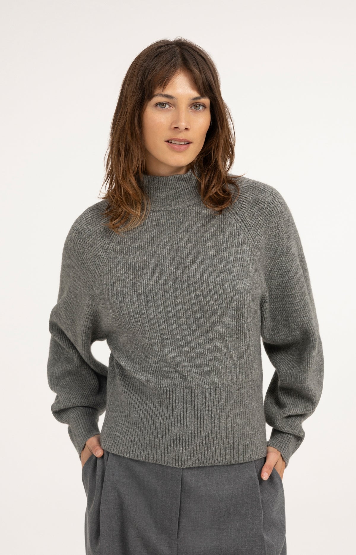 Knitted turtleneck sweater with batwing sleeves - Soap Grey Melange