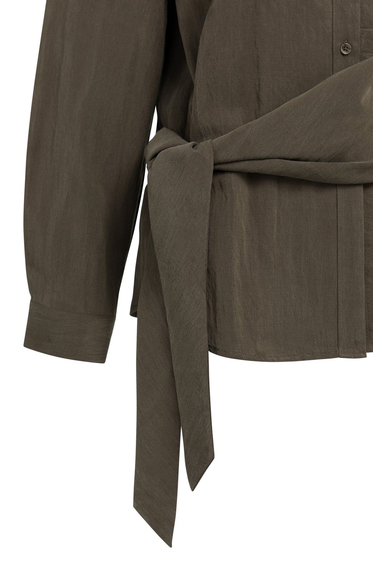 Knotted blouse with long sleeves