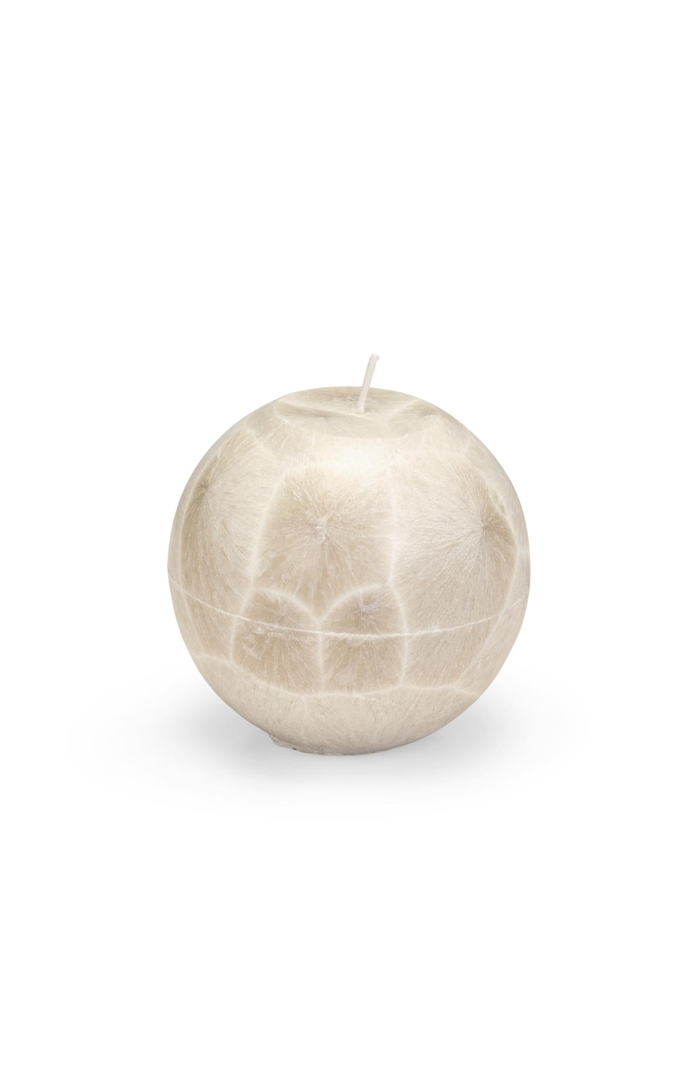 Large ball candle with crystal look - Type: product