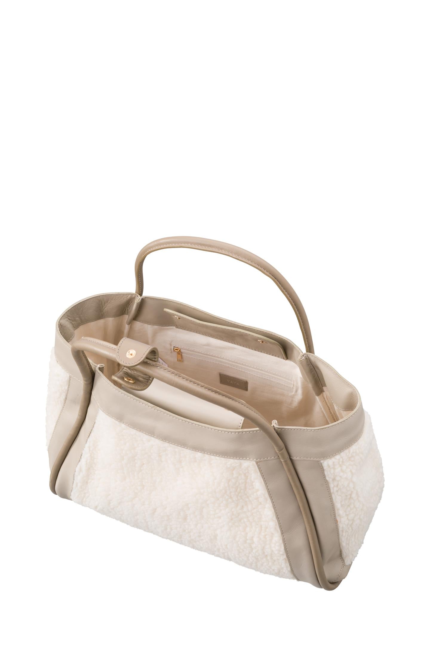 Leather bag with Lammy details - Pure Cashmere Brown