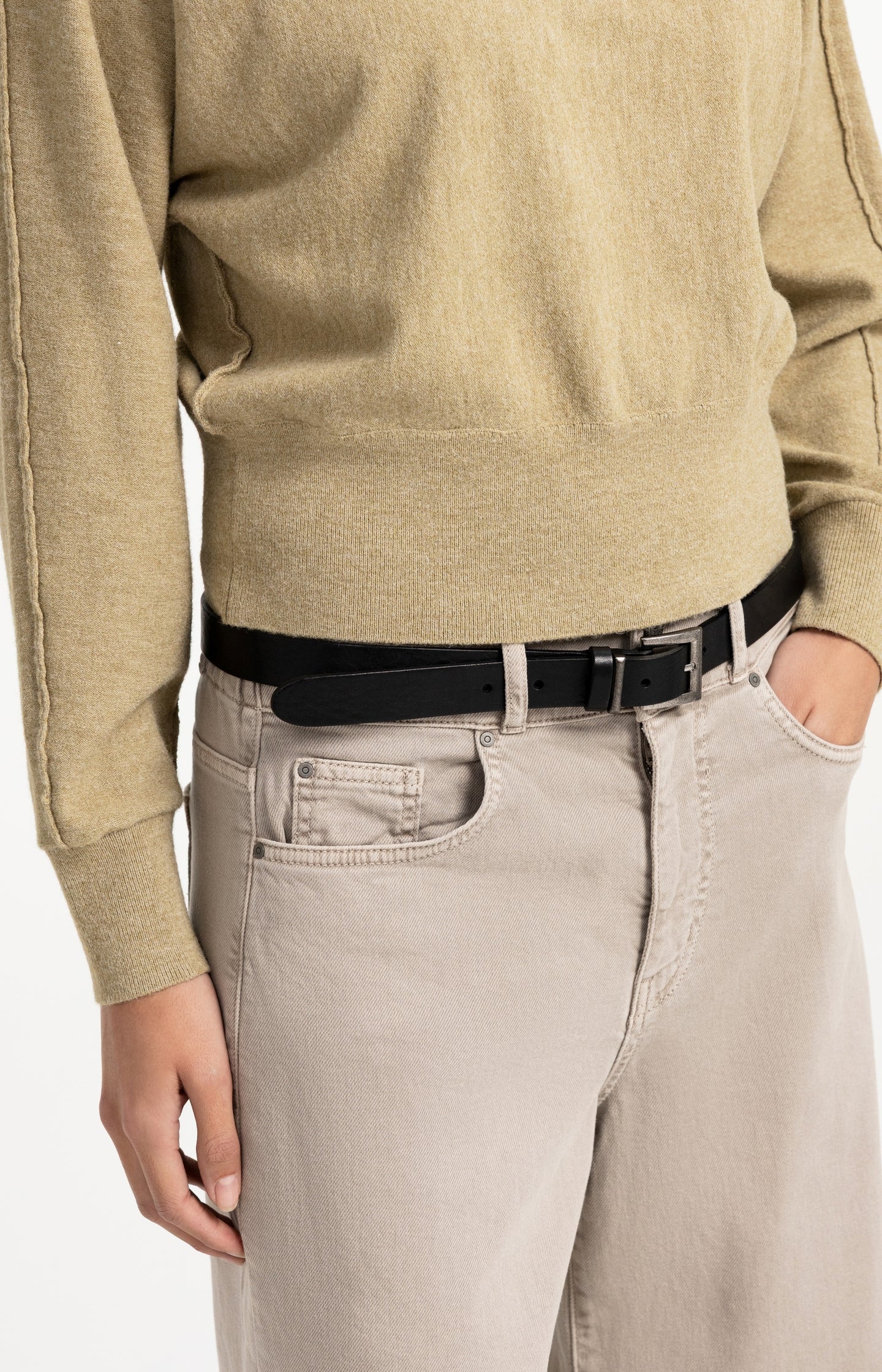 Leather belt with square buckle - Type: lookbook