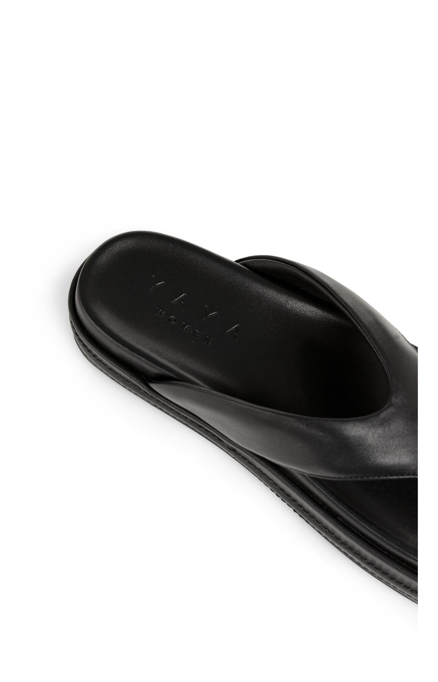 Leather sandals with platform sole