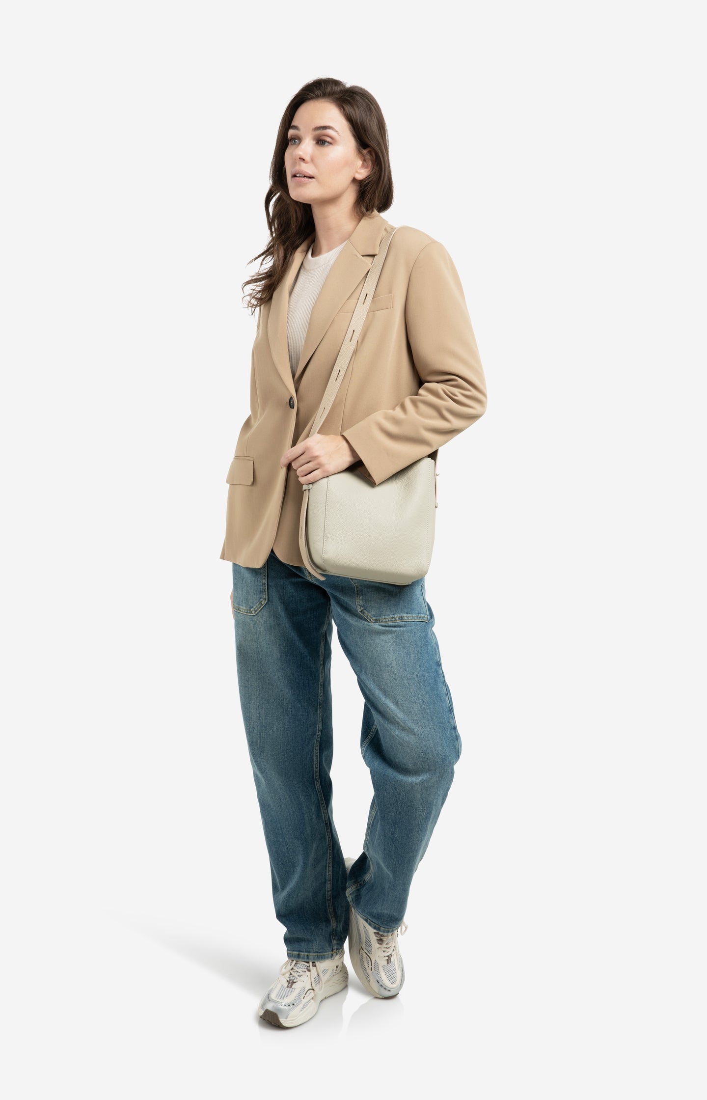 Leather shoulder bag with detachable inner pouch - Type: lookbook