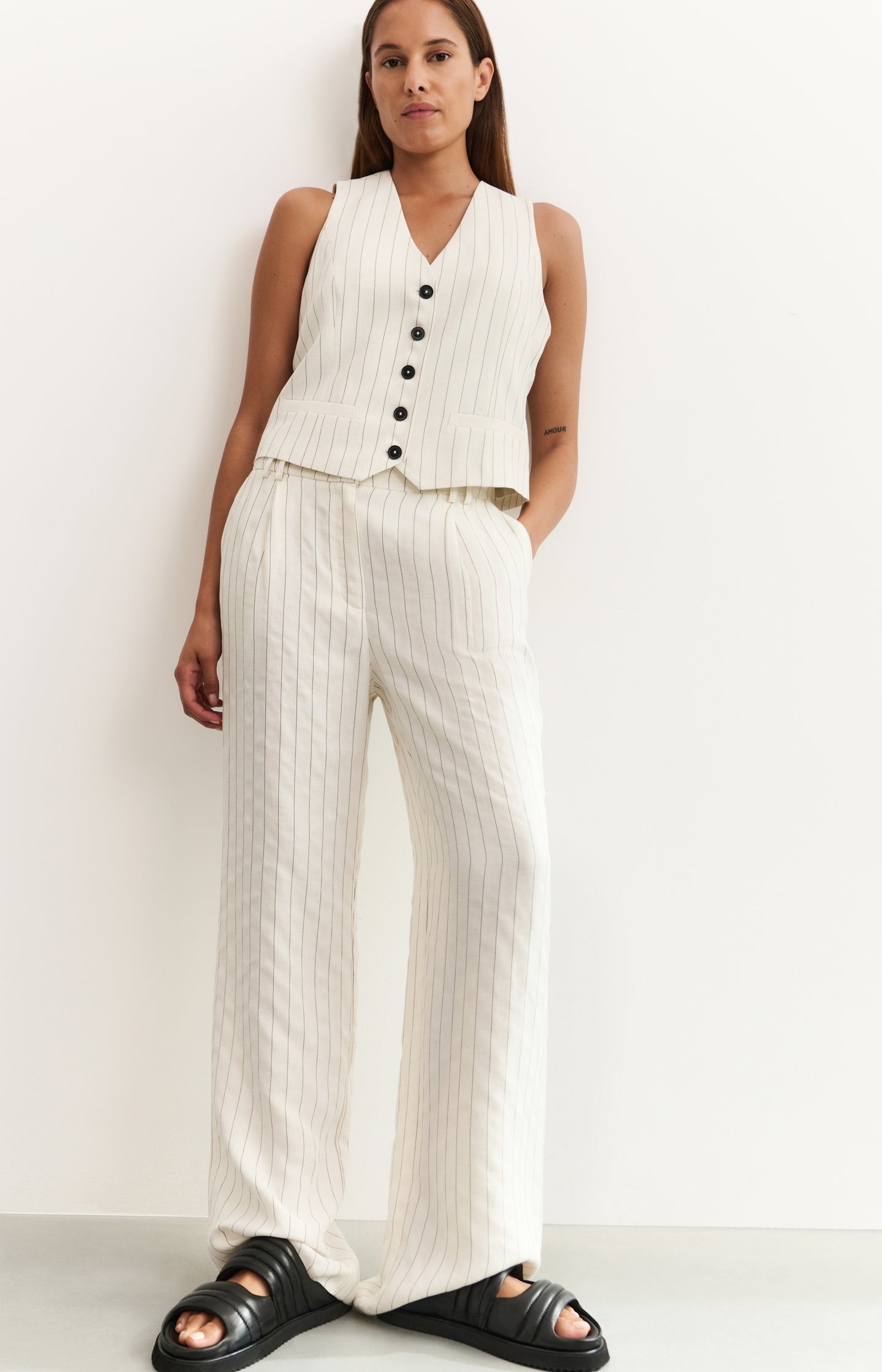 Linen blend gilet with pinstripe pattern