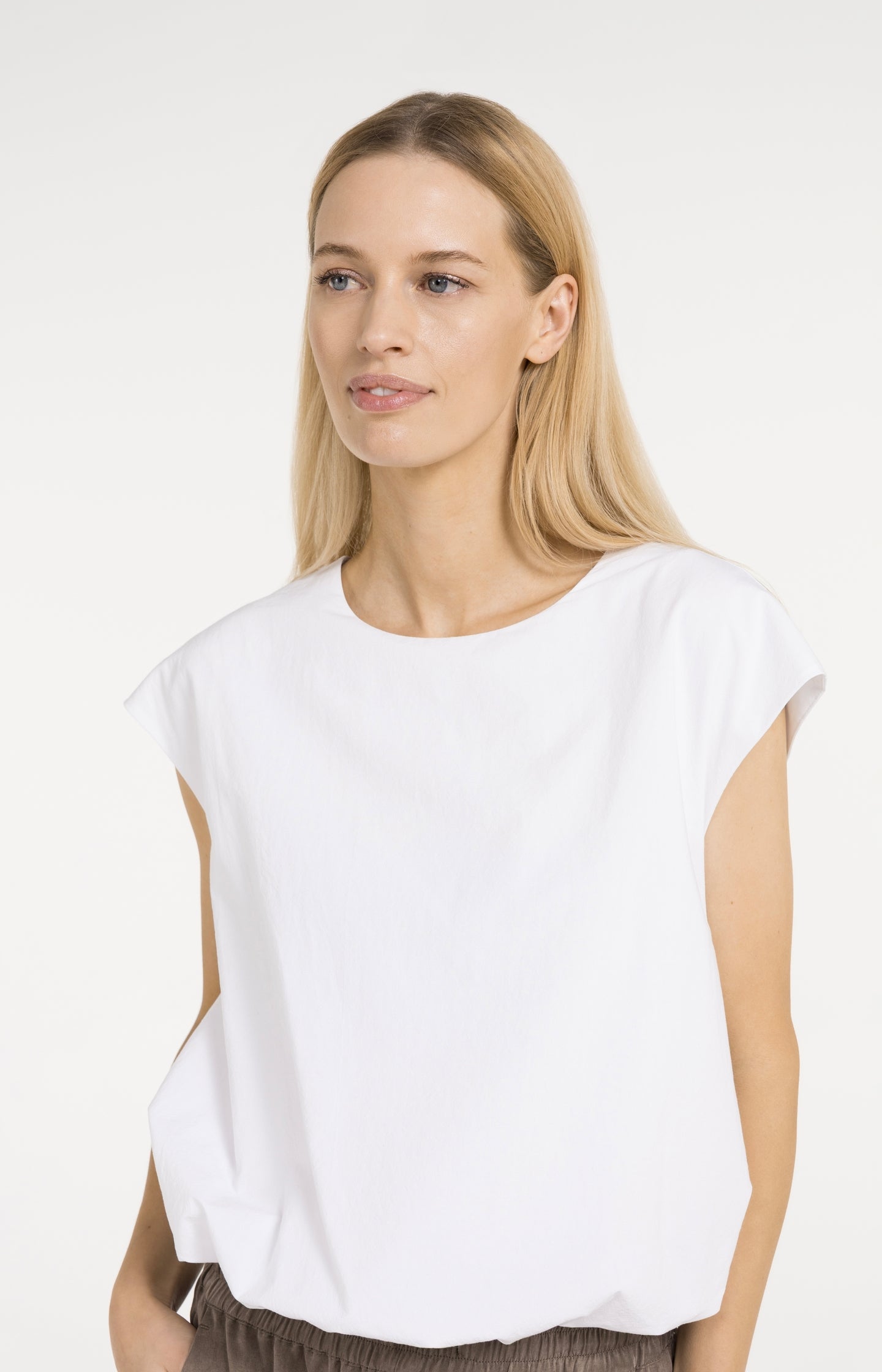 Linen short-sleeve balloon top