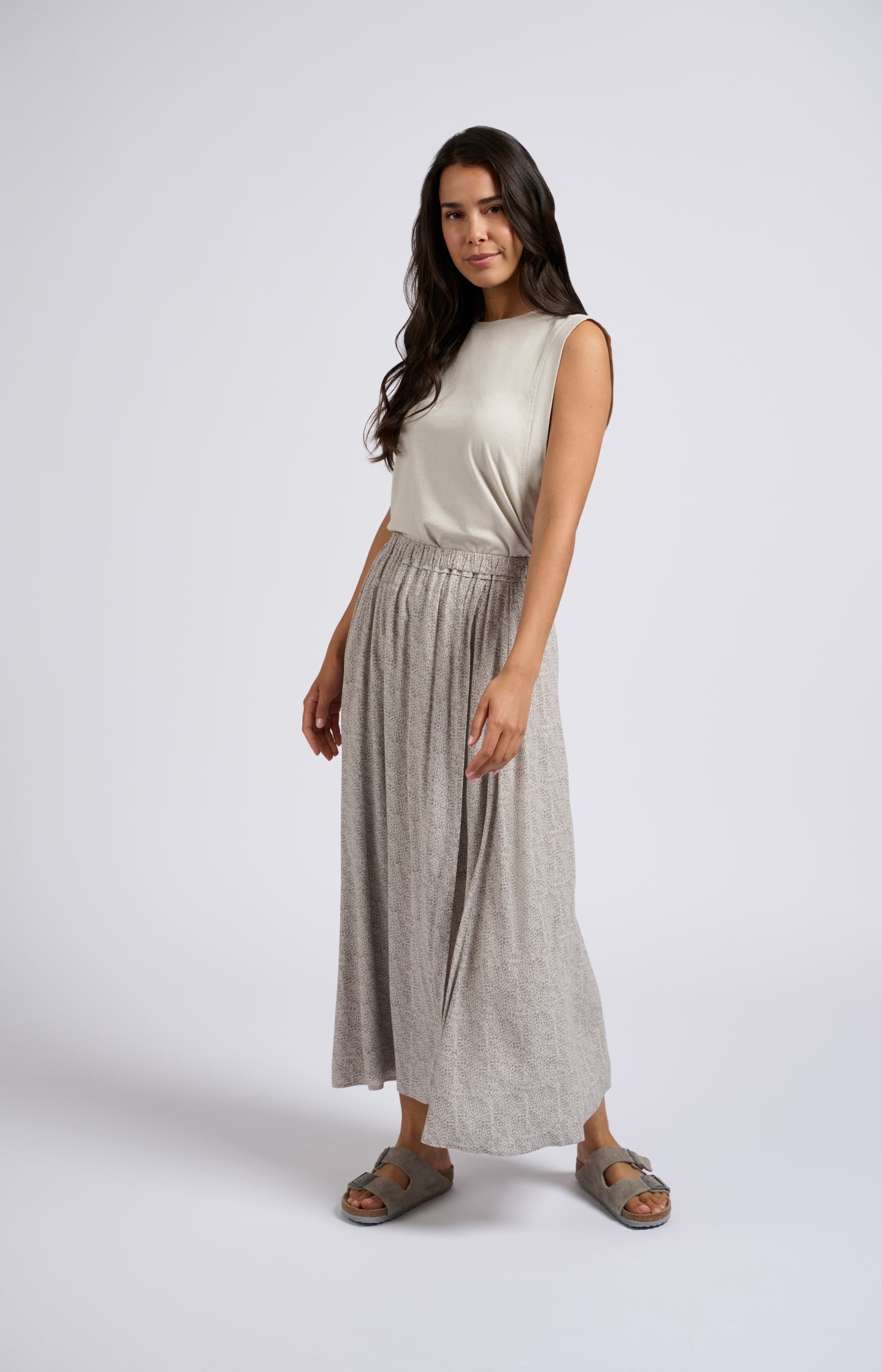 Long A-line skirt with elastic waist, split detail and print - Moonstruck Grey Dessin