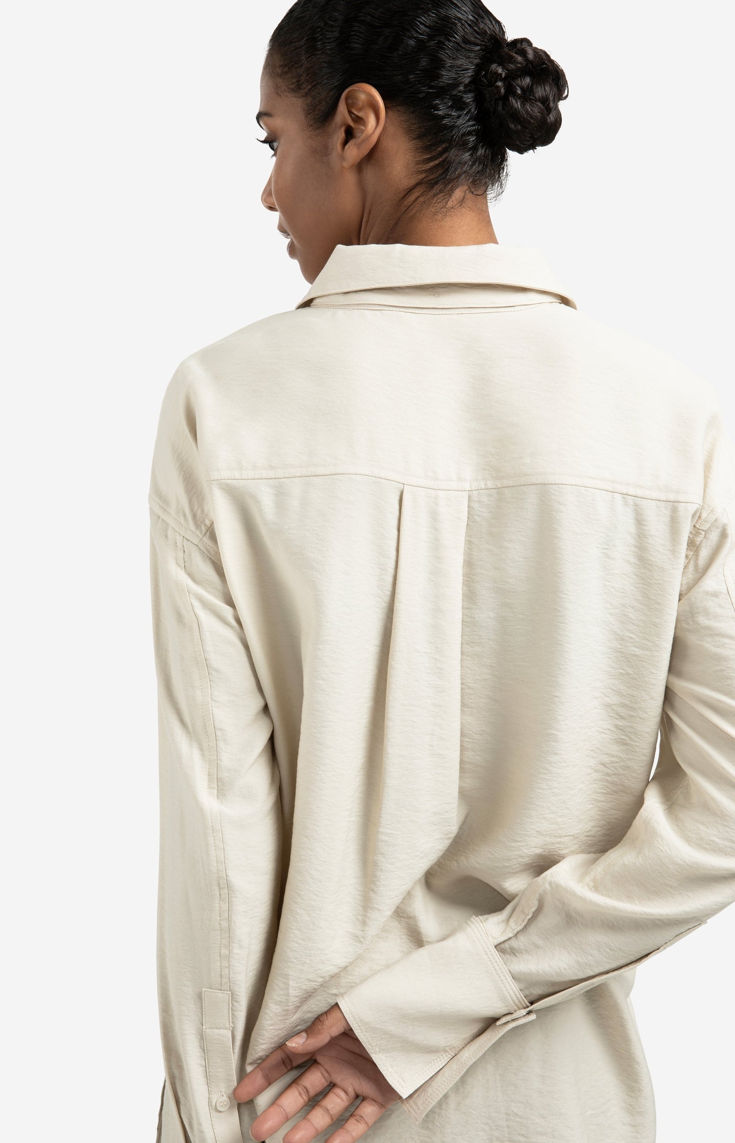 Long blouse with removable collar and cuffs