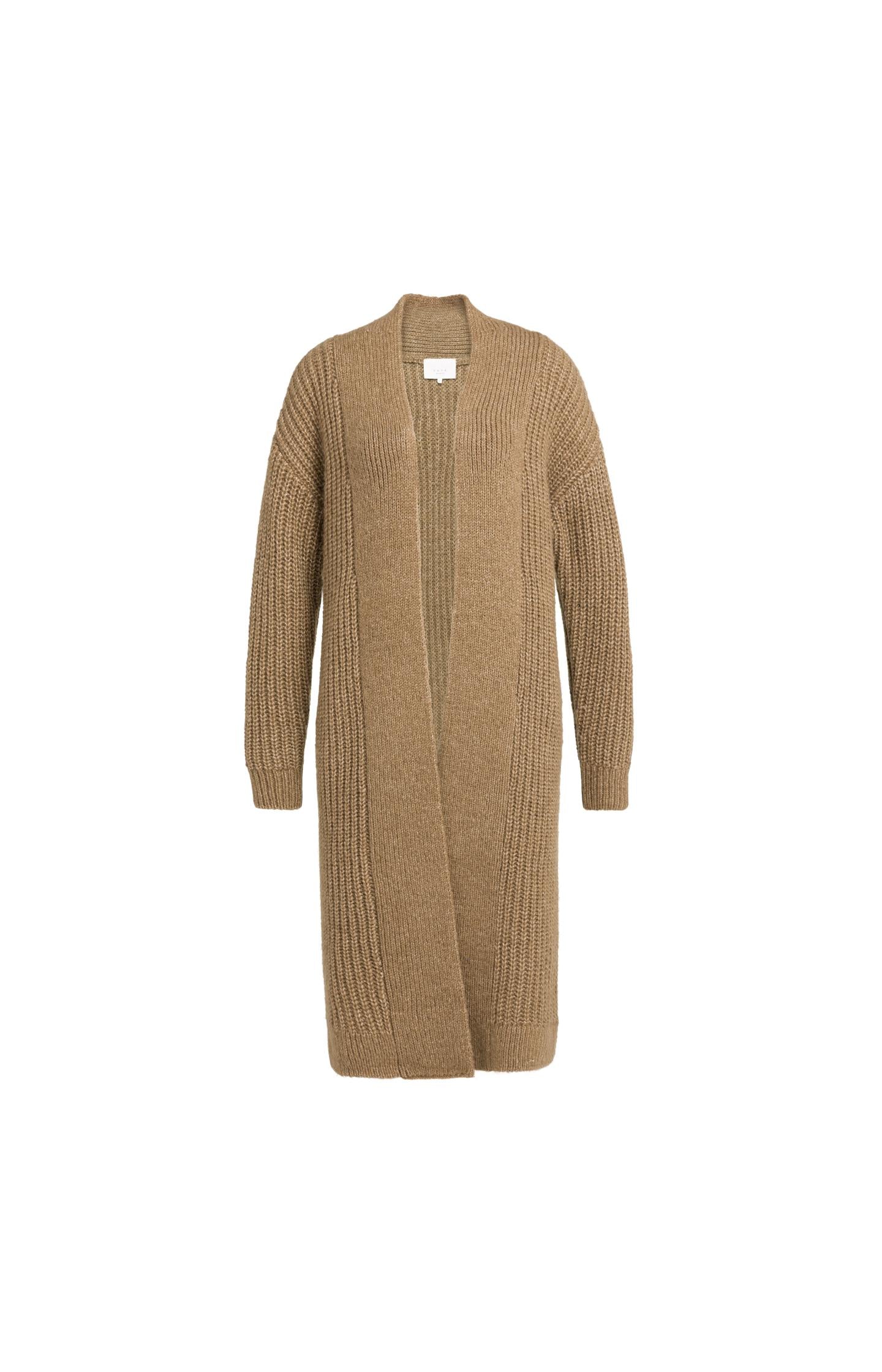 Long chunky knit cardigan with long sleeves