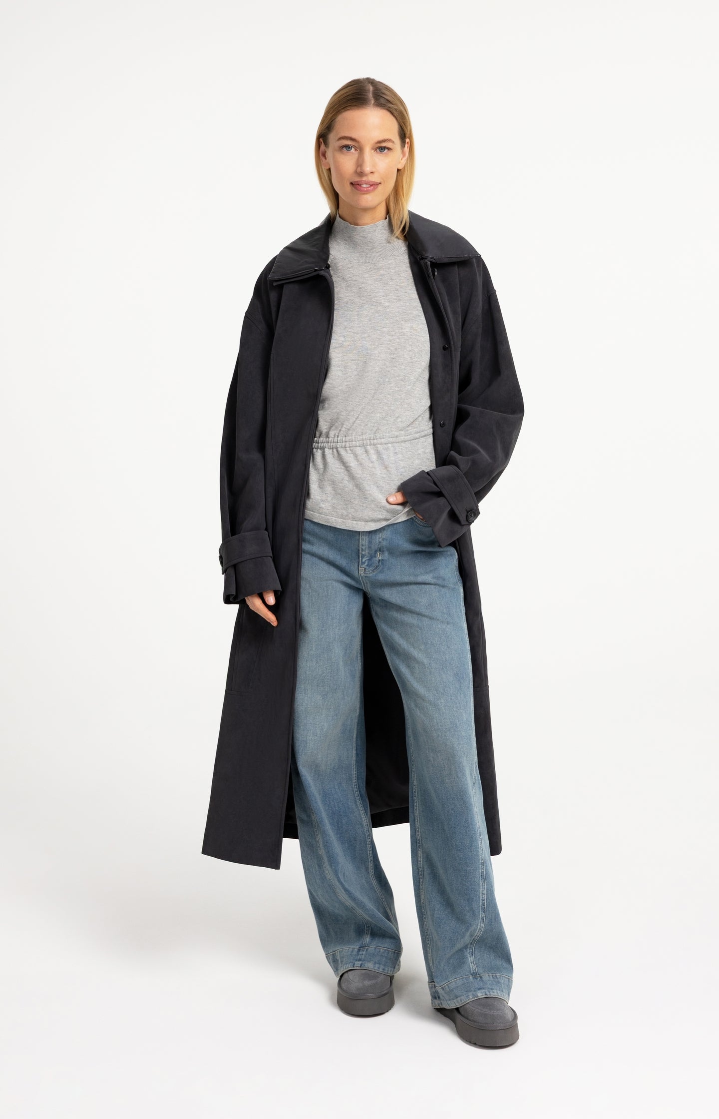Long faux suede coat with detachable collar