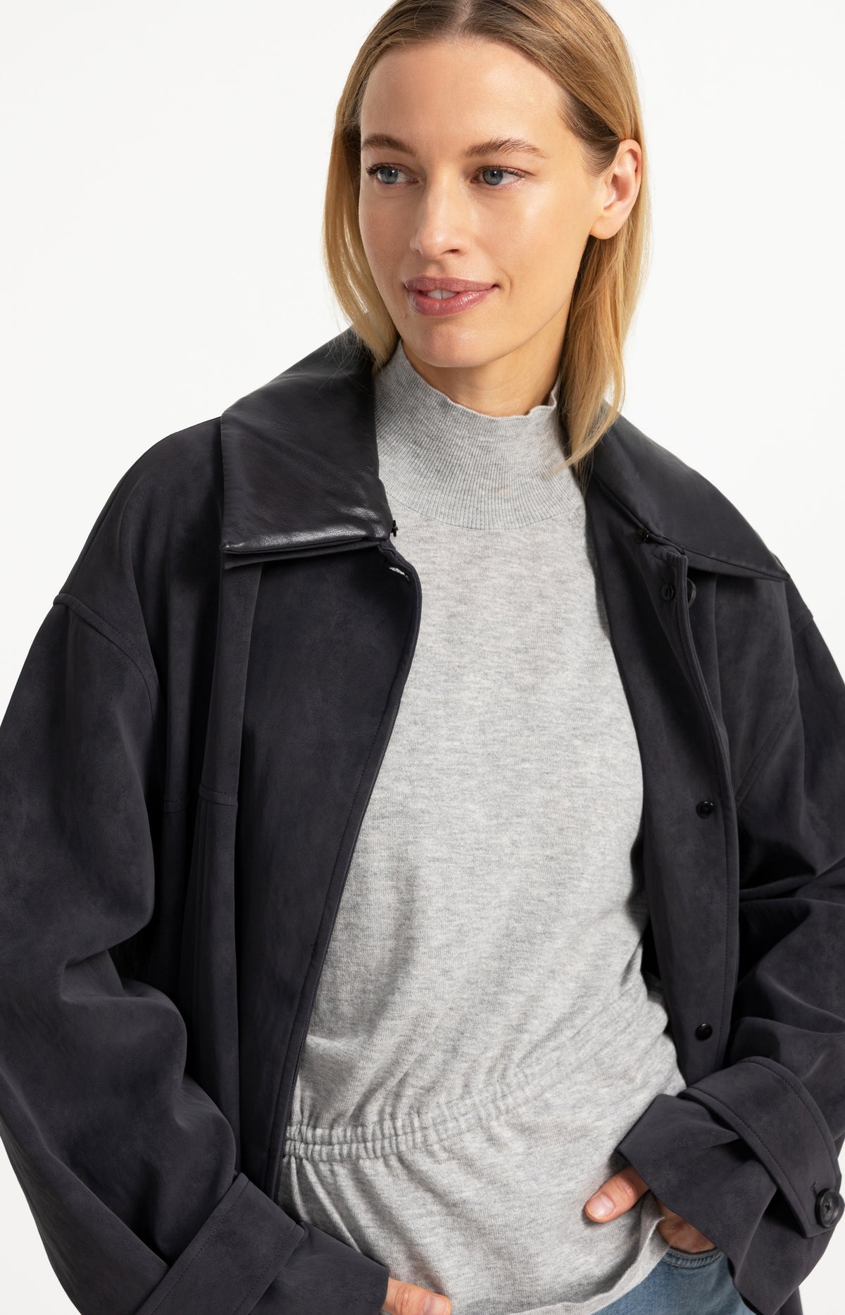 Long faux suede coat with detachable collar