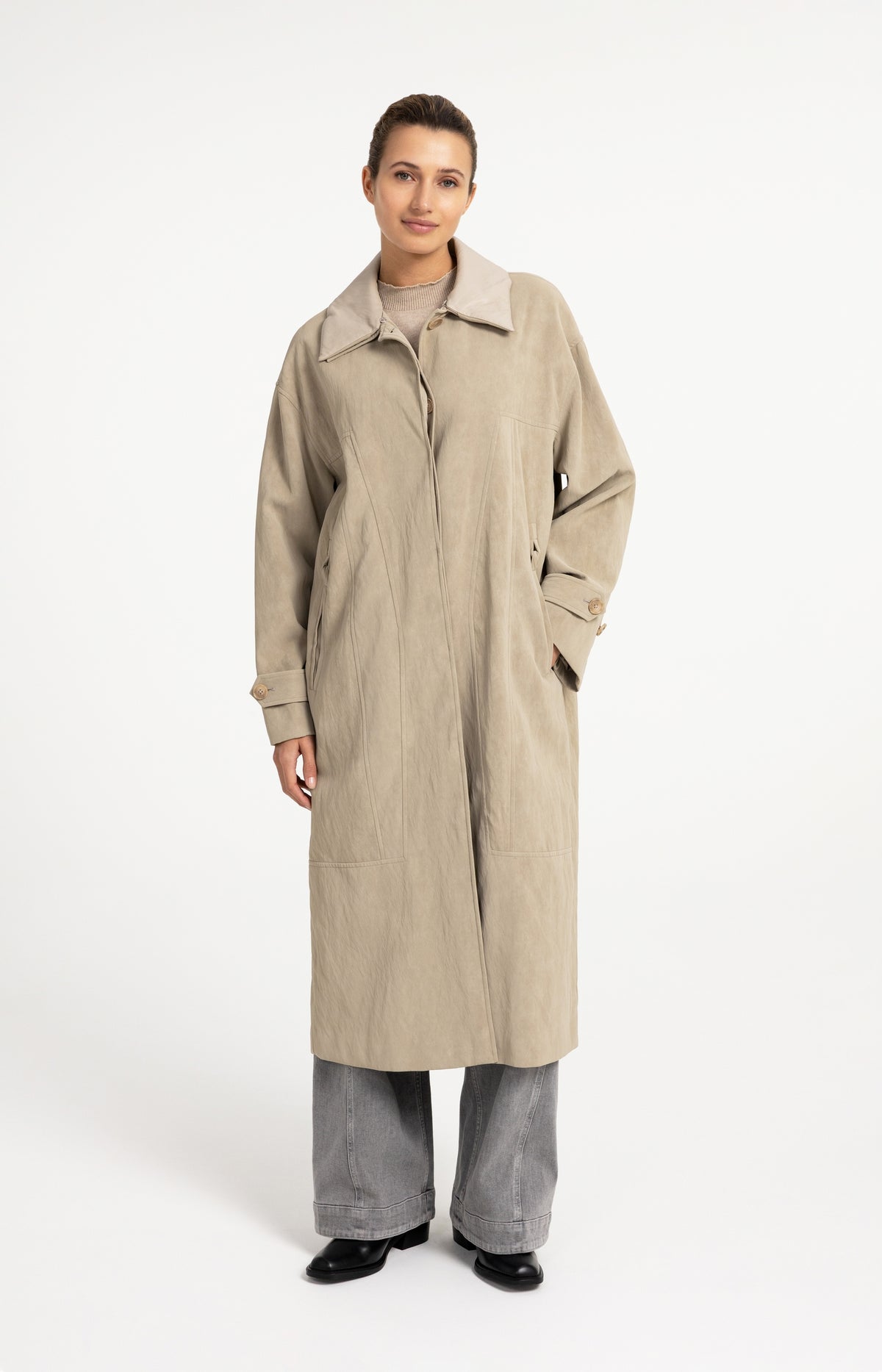 Long faux suede coat with detachable collar
