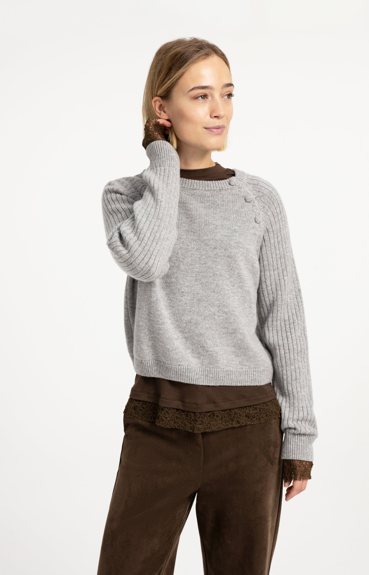 Long sleeve jersey top with lace details