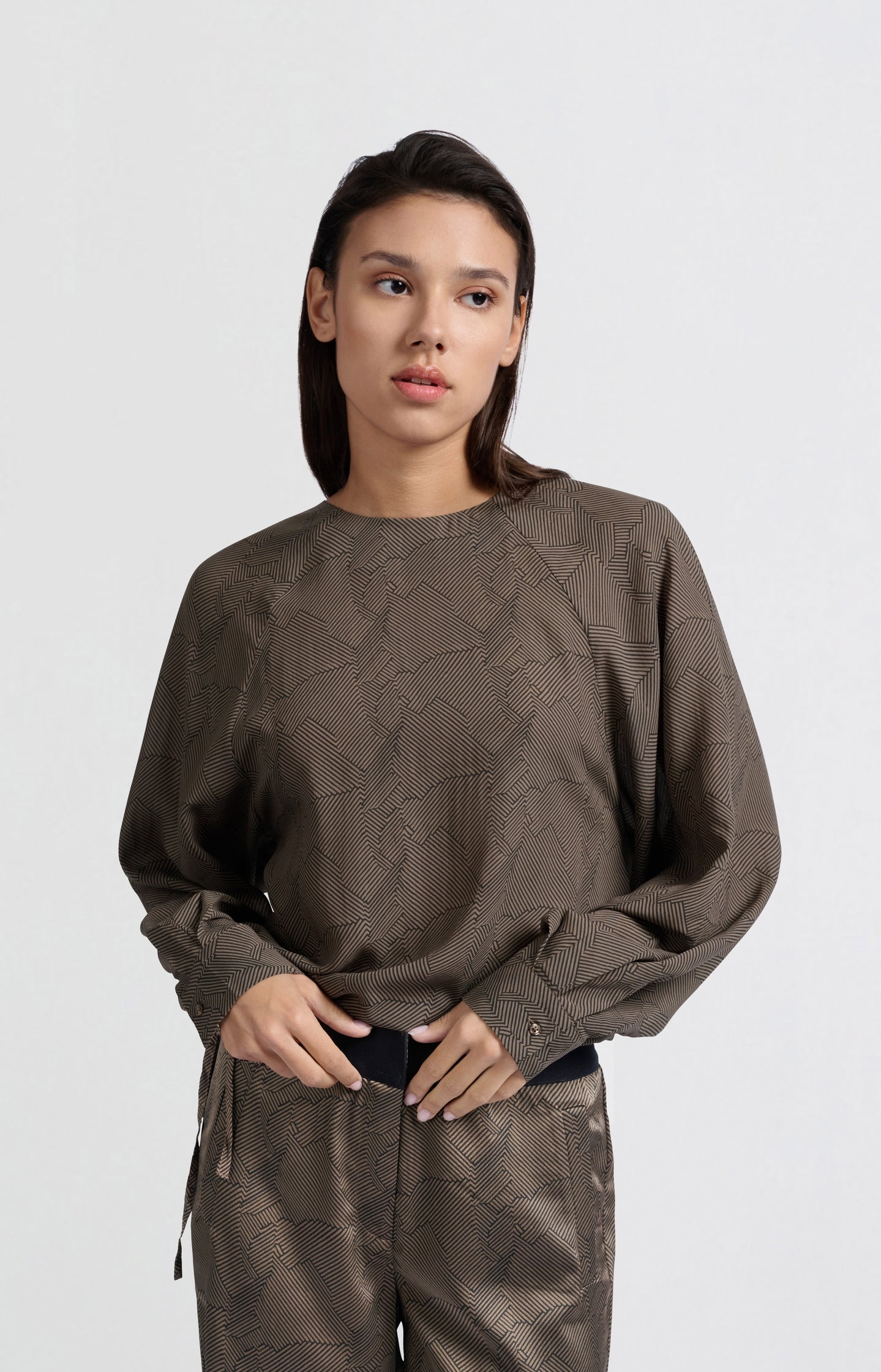 Long-sleeve top with print and drawcord