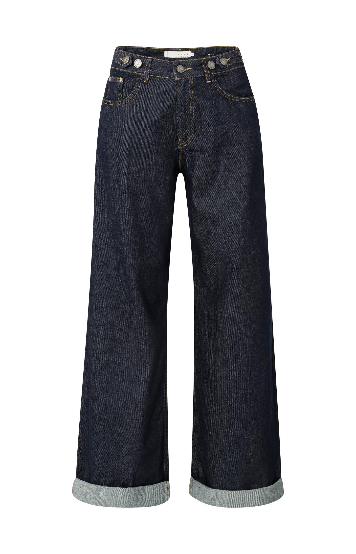 Loose fit denim with rolled-up hem and high waist - Type: product