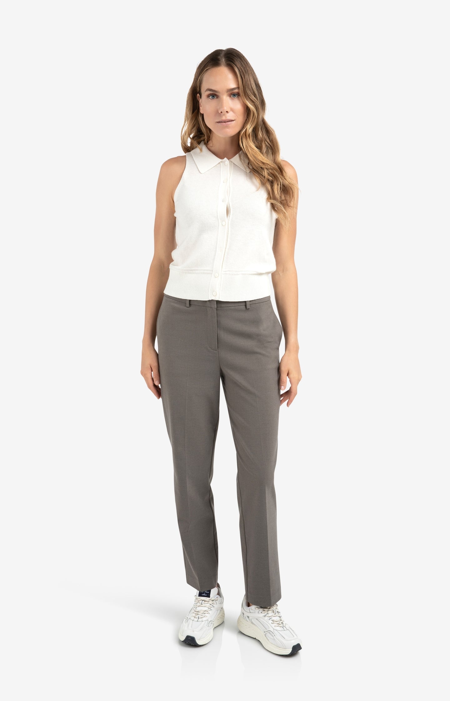 Loose fit jeans with high waist and wide legs (L34)