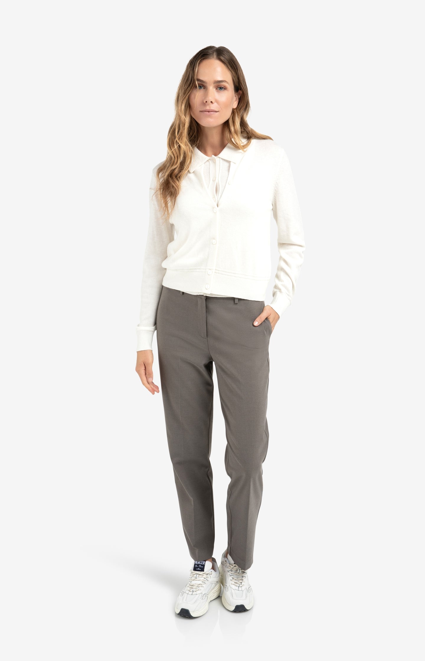 Loose fit jeans with high waist and wide legs (L34)