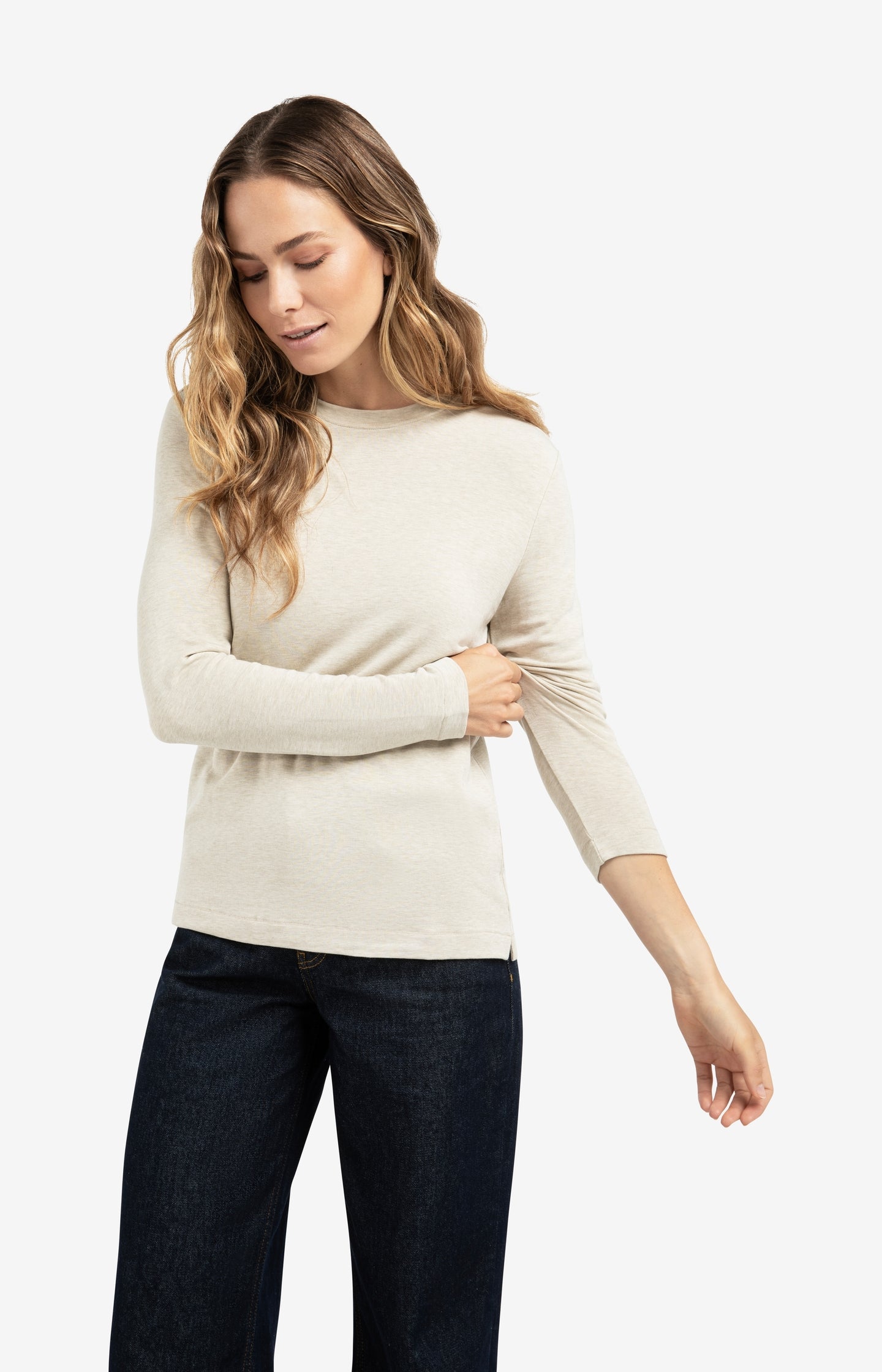 Loose fit jeans with high waist and wide legs (L34)