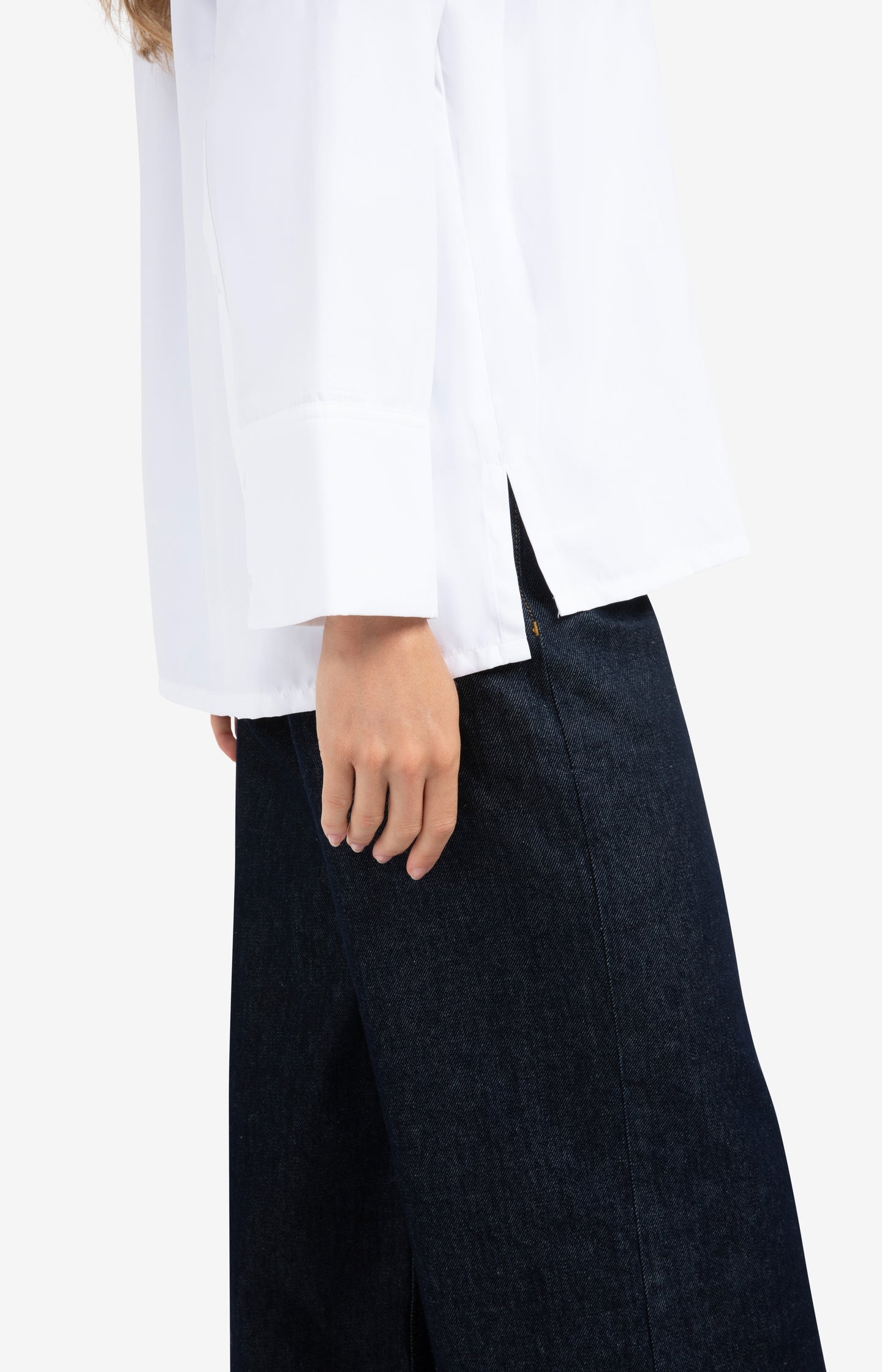 Loose fit jeans with high waist and wide legs (L34)